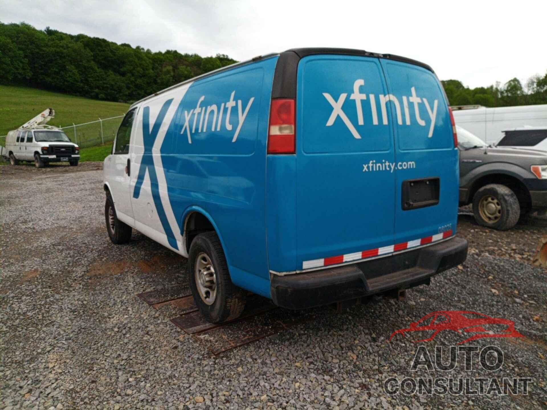 CHEVROLET EXPRESS 2500 2015 - 1GCWGFCF7F1153129