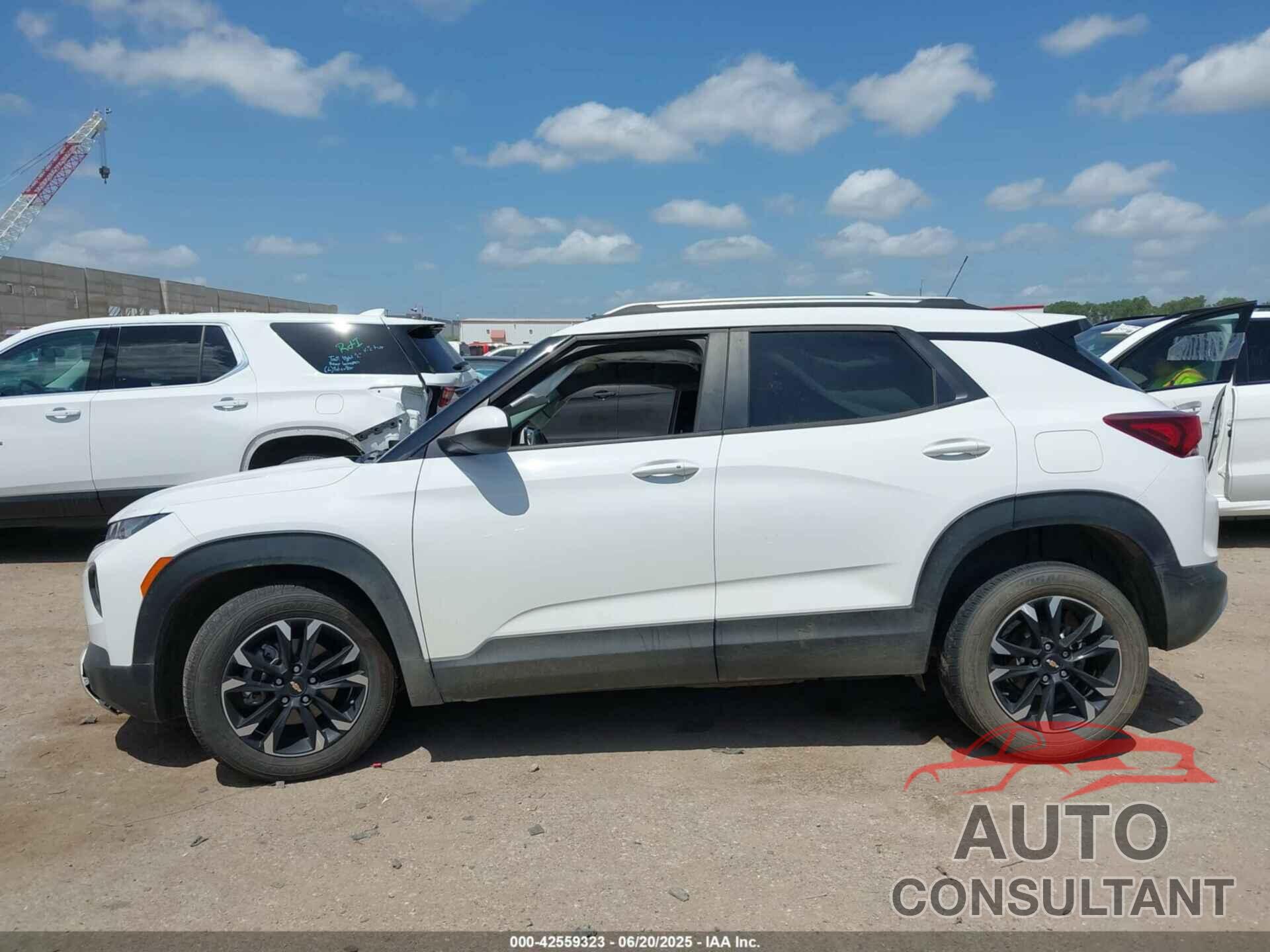CHEVROLET TRAILBLAZER 2021 - KL79MPSL1MB113152