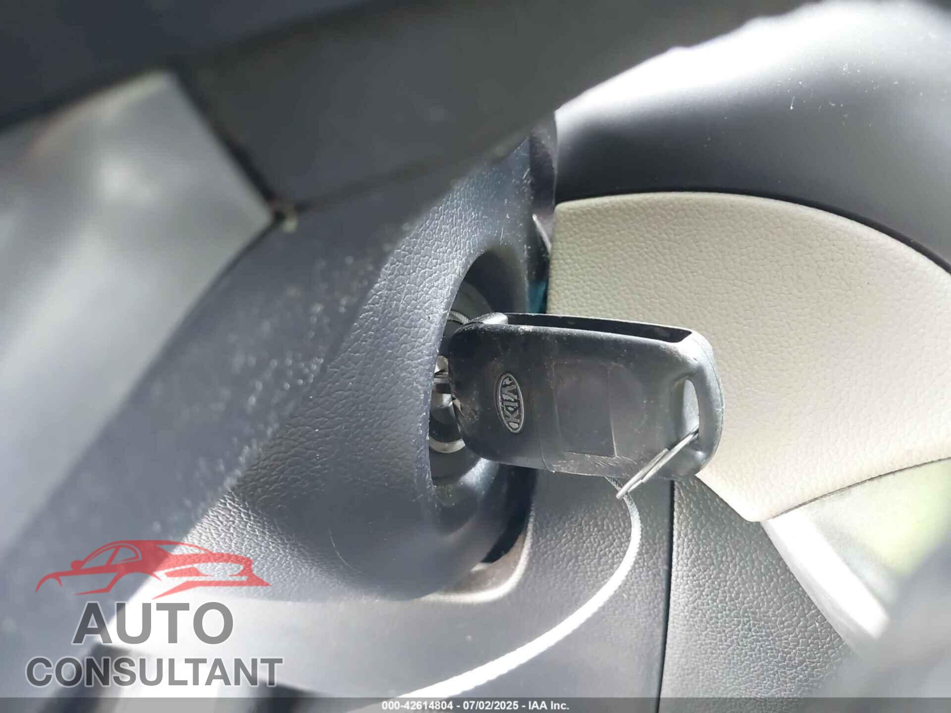KIA RIO 2013 - KNADN4A38D6232820