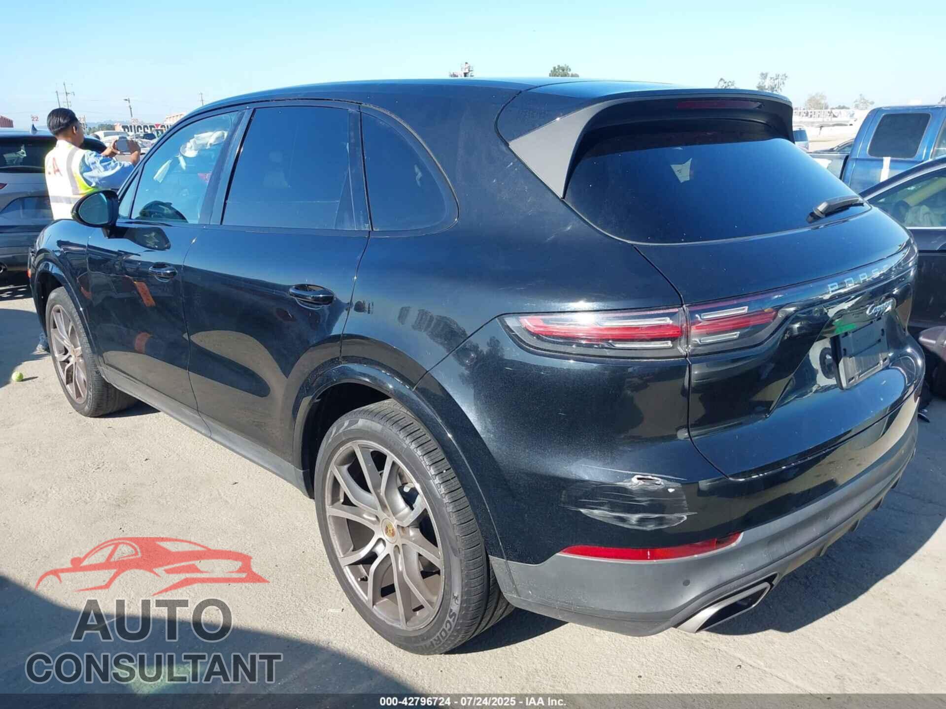 PORSCHE CAYENNE 2019 - WP1AA2AY9KDA07072