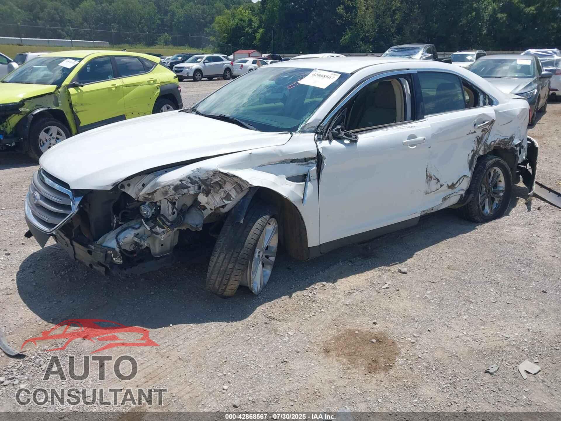 FORD TAURUS 2017 - 1FAHP2D80HG119105