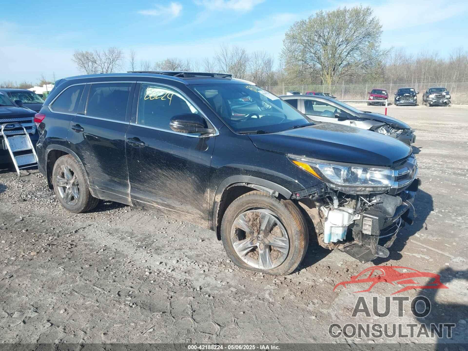 TOYOTA HIGHLANDER 2019 - 5TDDZRFH7KS942359