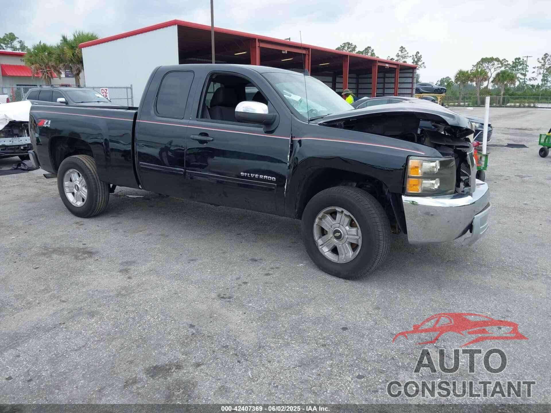 CHEVROLET SILVERADO 1500 2013 - 1GCRKSE74DZ305764