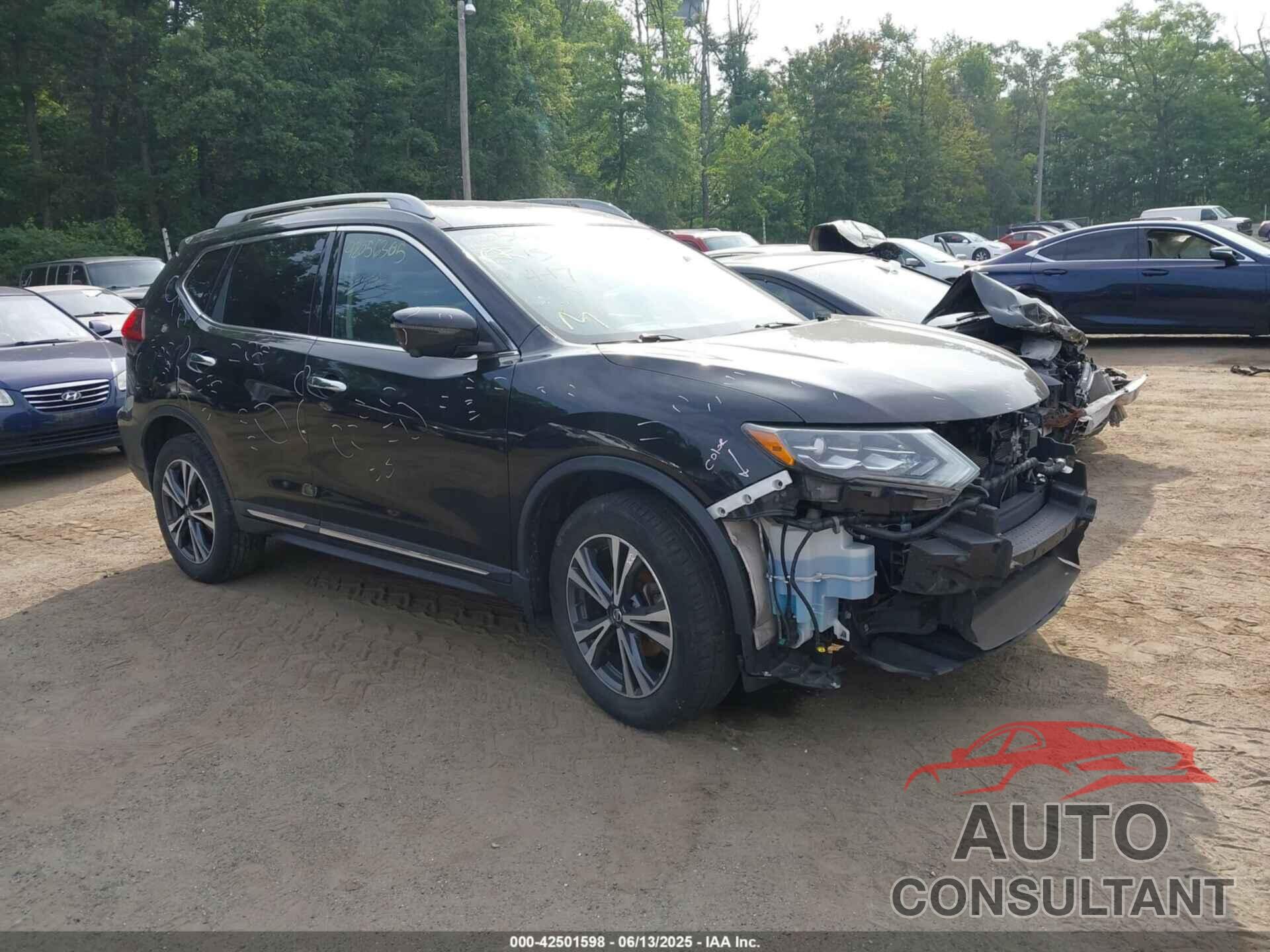 NISSAN ROGUE 2018 - 5N1AT2MV1JC753786