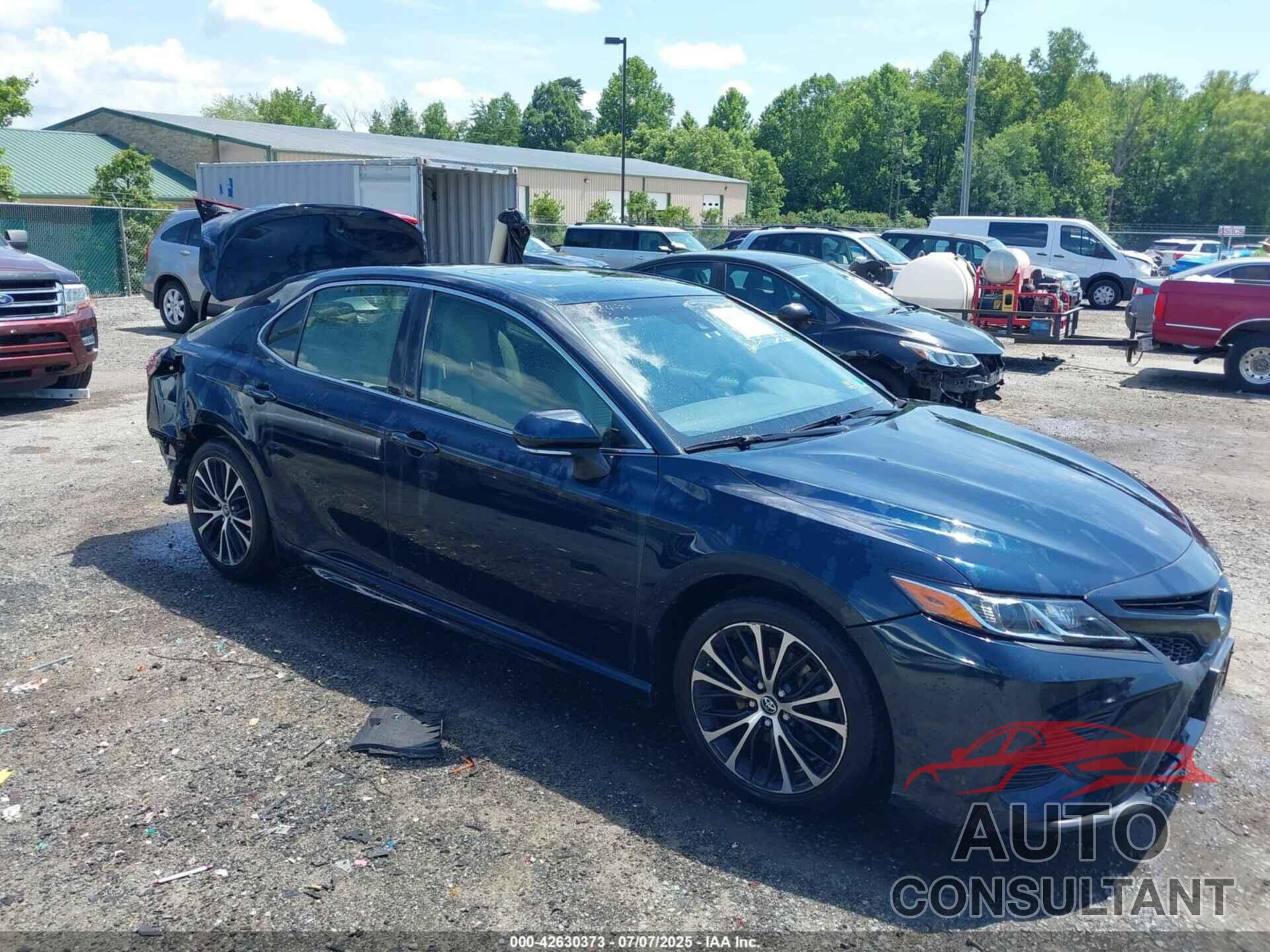 TOYOTA CAMRY 2018 - JTNB11HK8J3019165