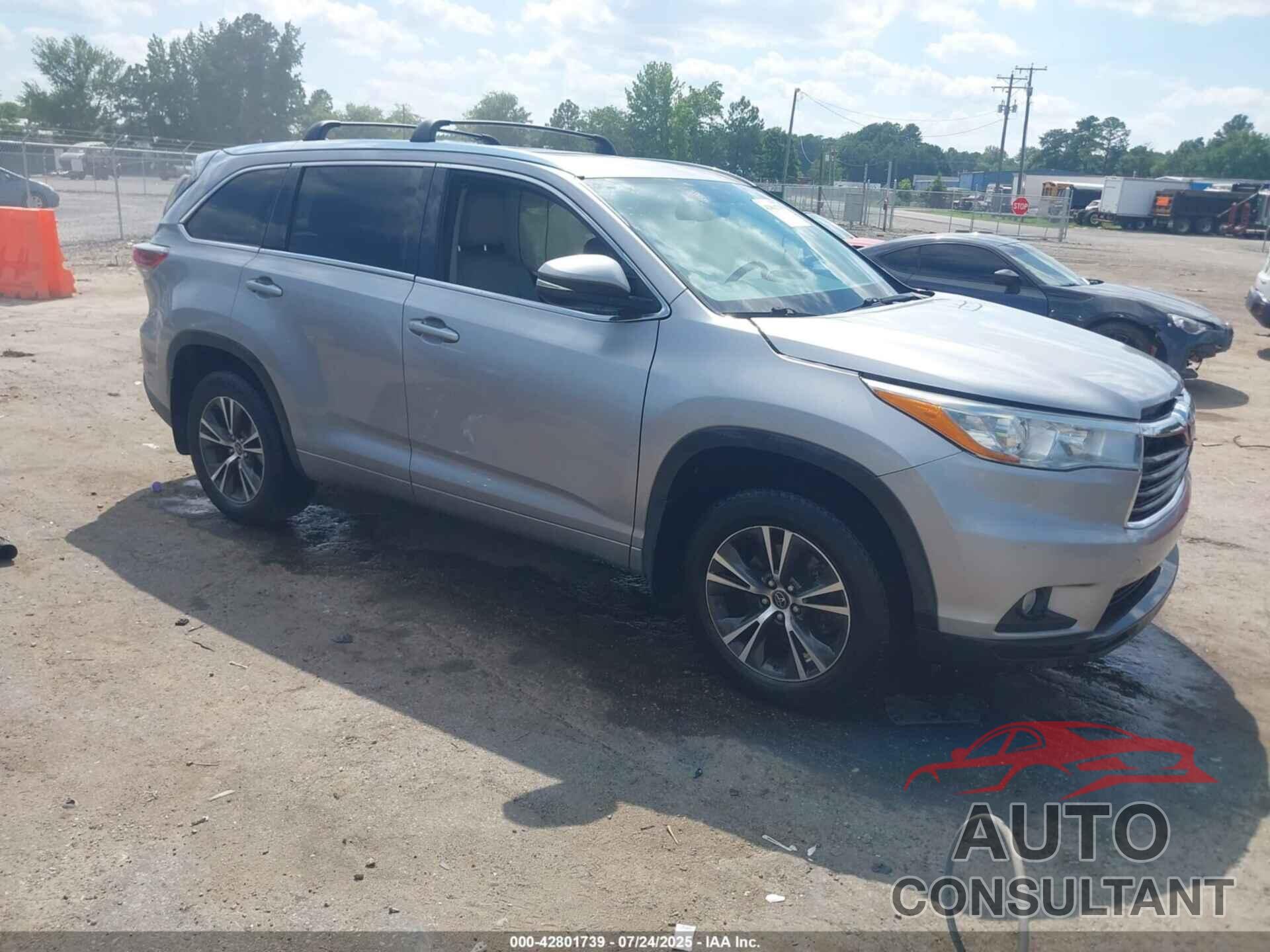 TOYOTA HIGHLANDER 2016 - 5TDJKRFH9GS345969