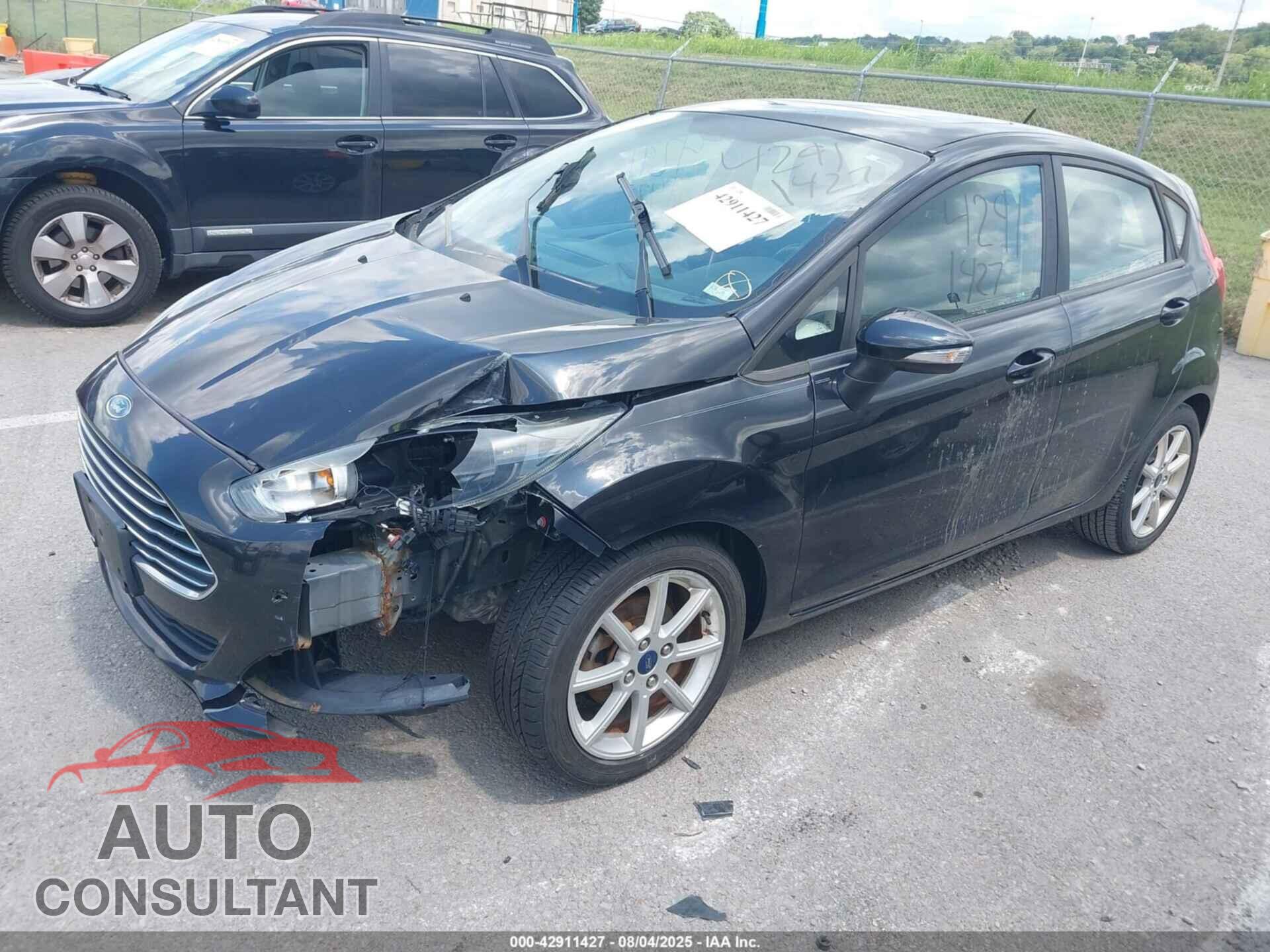 FORD FIESTA 2015 - 3FADP4EJ1FM213444