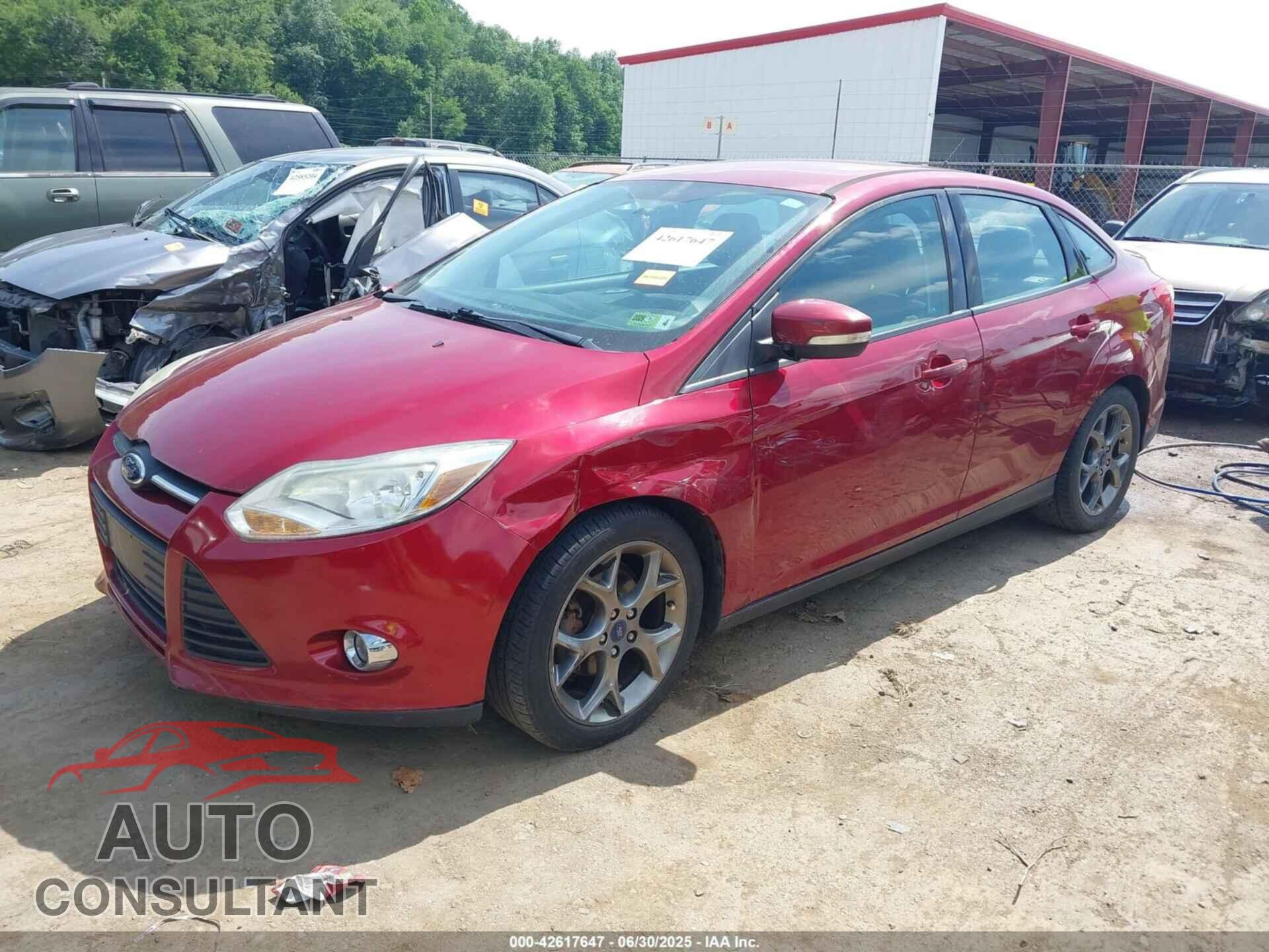 FORD FOCUS 2014 - 1FADP3F22EL297811