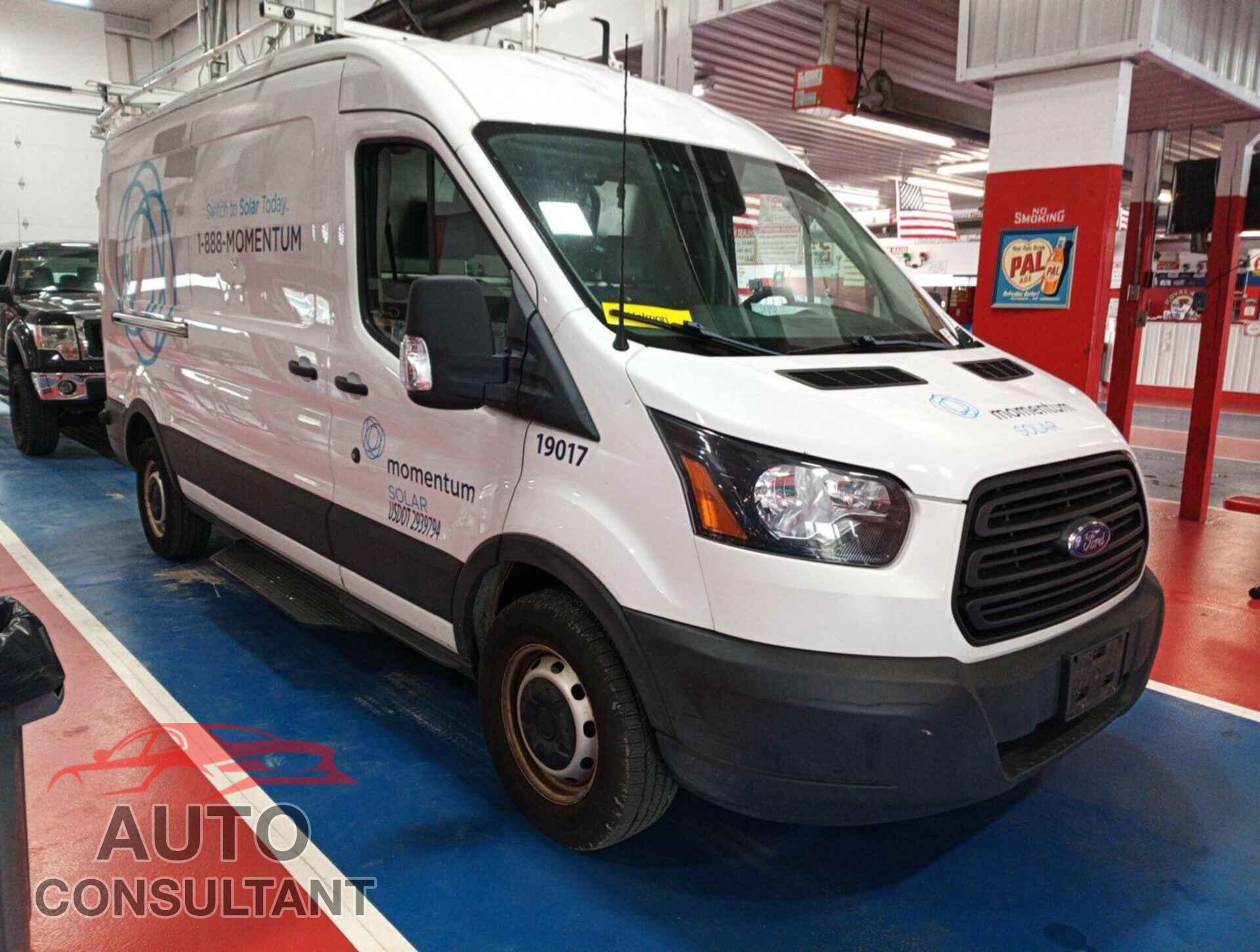 FORD TRANSIT 2019 - 1FTYR2CM8KKB26469