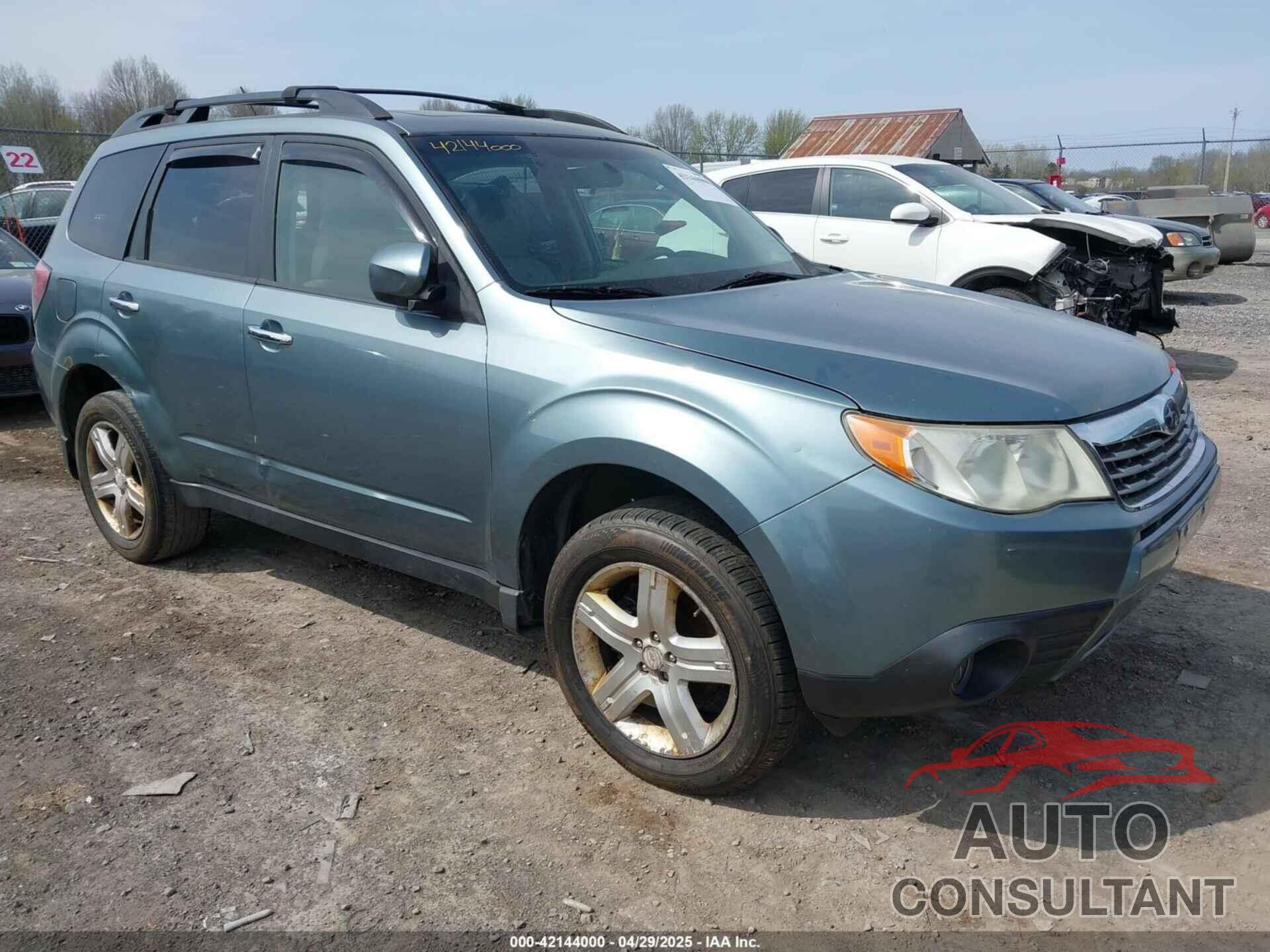SUBARU FORESTER 2009 - JF2SH63699H747018