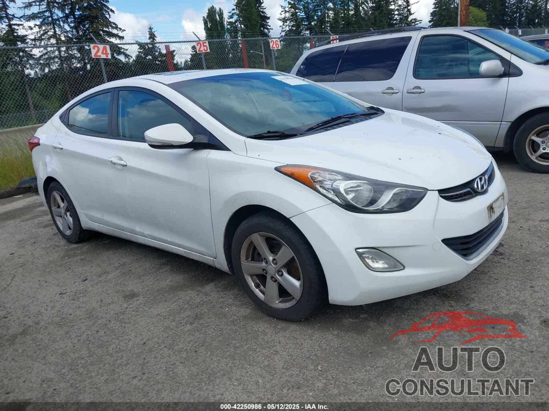 HYUNDAI ELANTRA 2012 - 5NPDH4AE3CH104372