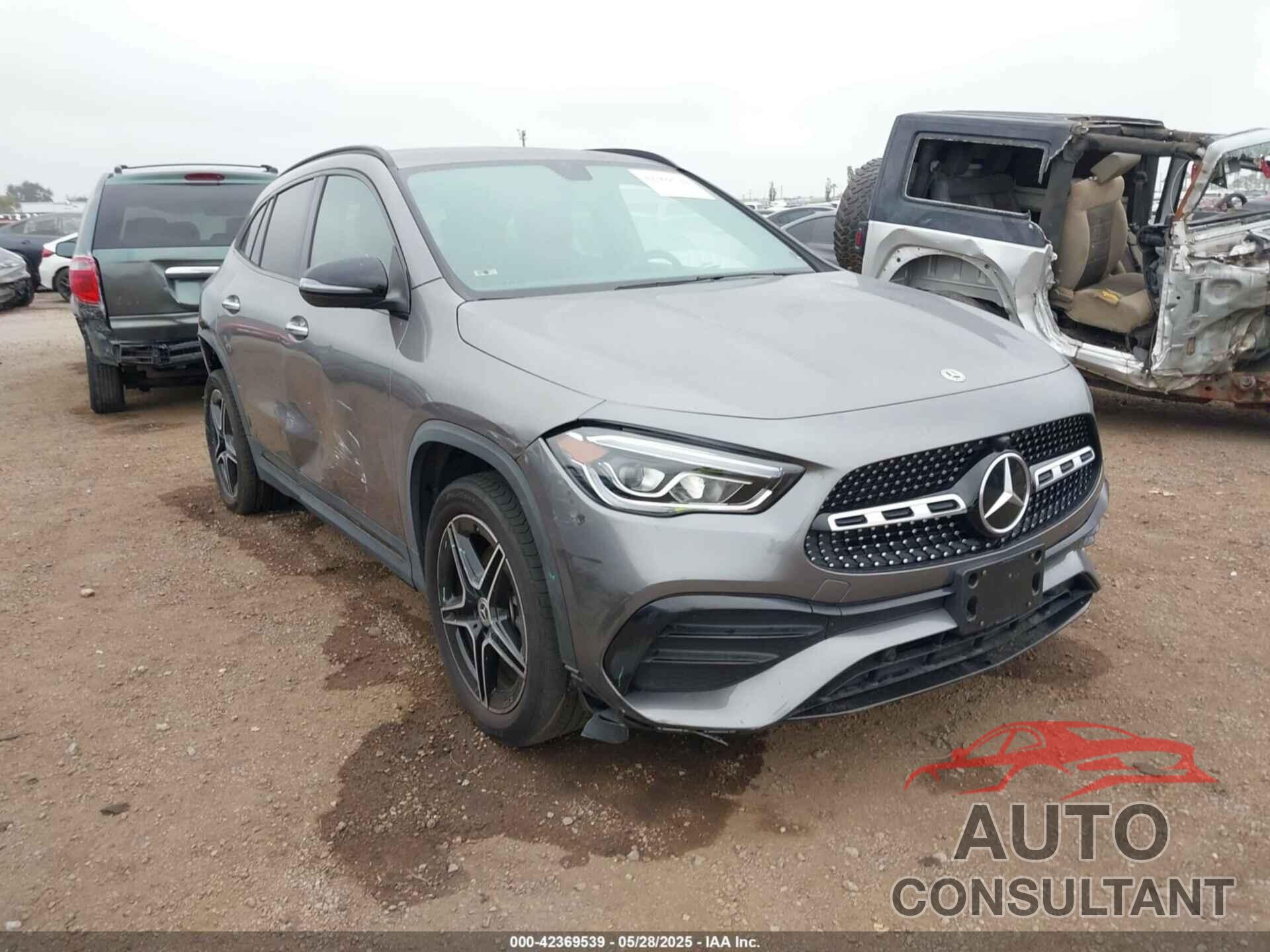 MERCEDES-BENZ GLA 250 2023 - W1N4N4GB4PJ457019
