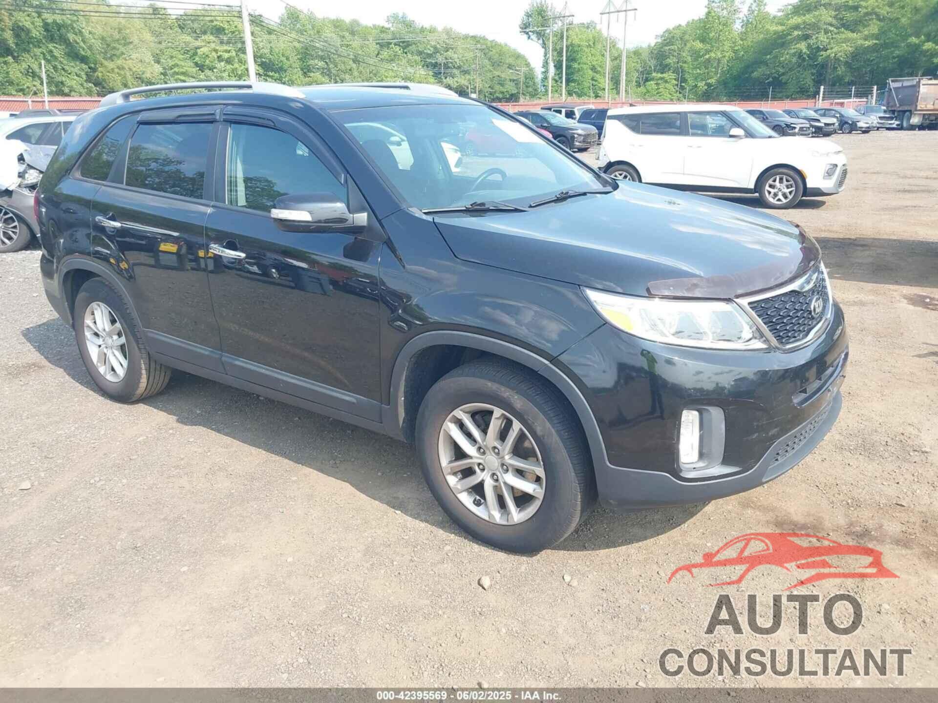 KIA SORENTO 2015 - 5XYKT4A63FG648123