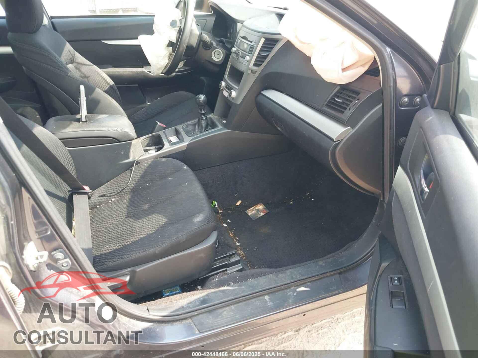 SUBARU LEGACY 2010 - 4S3BMAA68A1237126