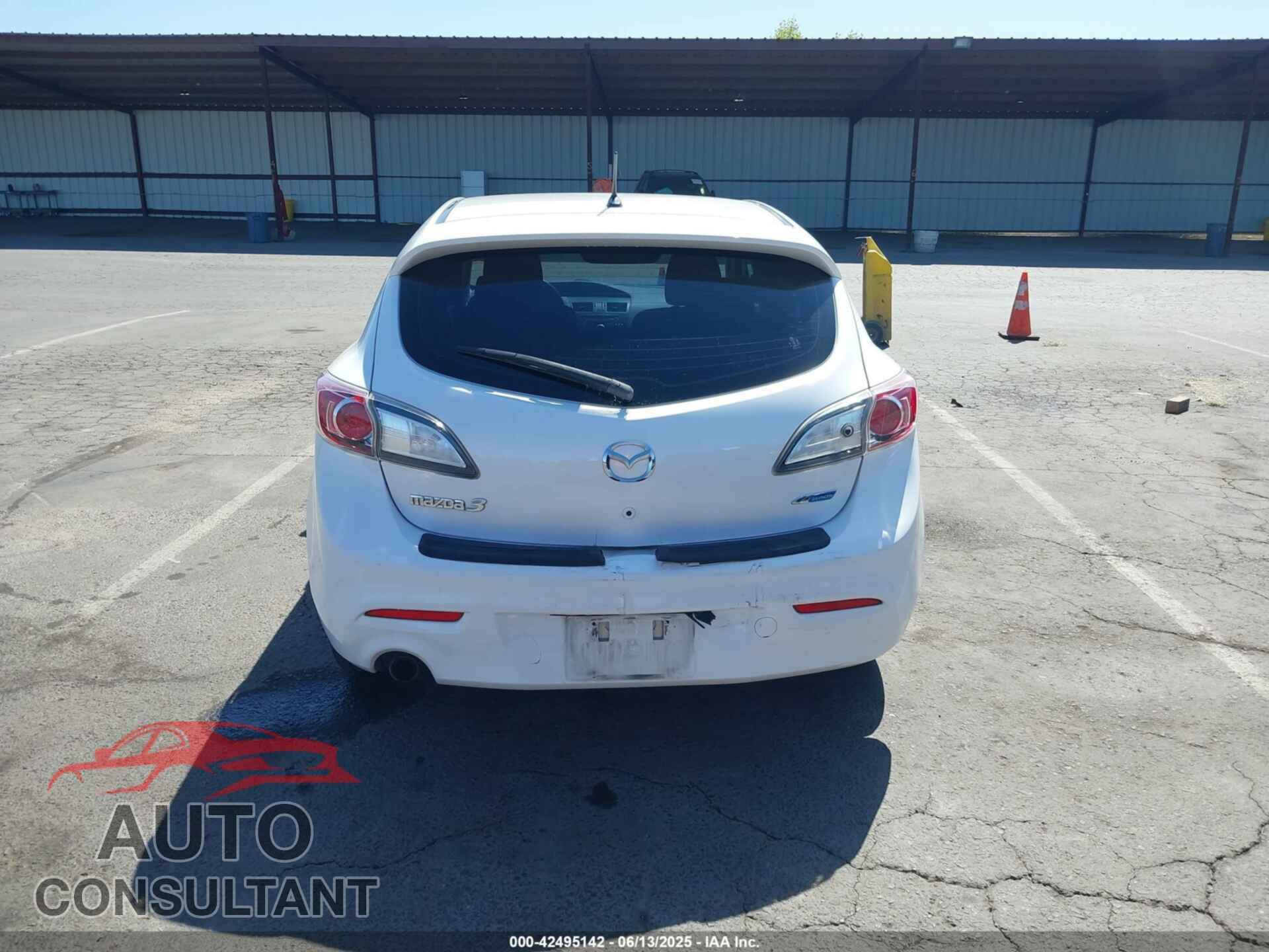 MAZDA MAZDA3 2013 - JM1BL1LP6D1734530