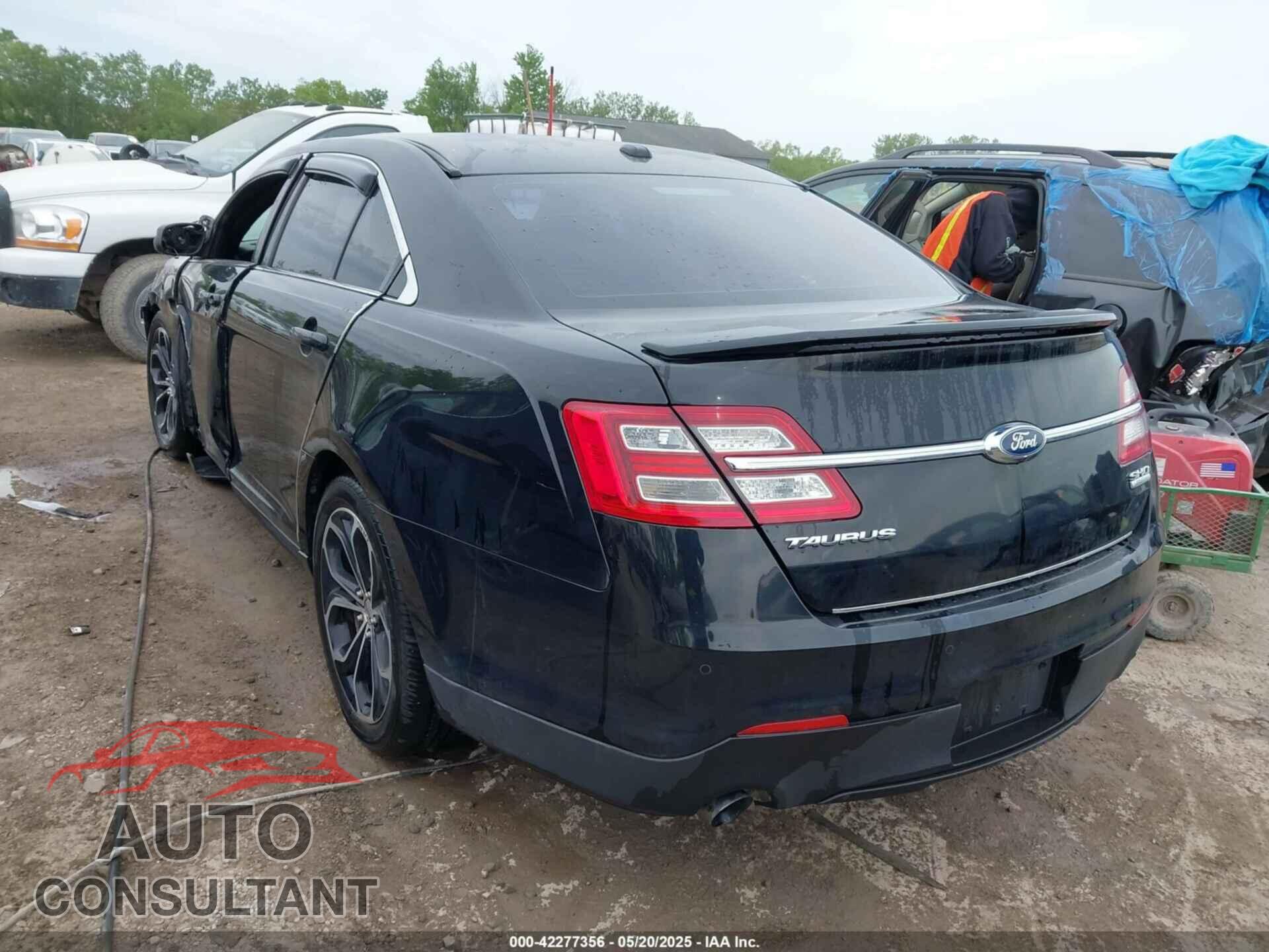 FORD TAURUS 2016 - 1FAHP2KT2GG100643