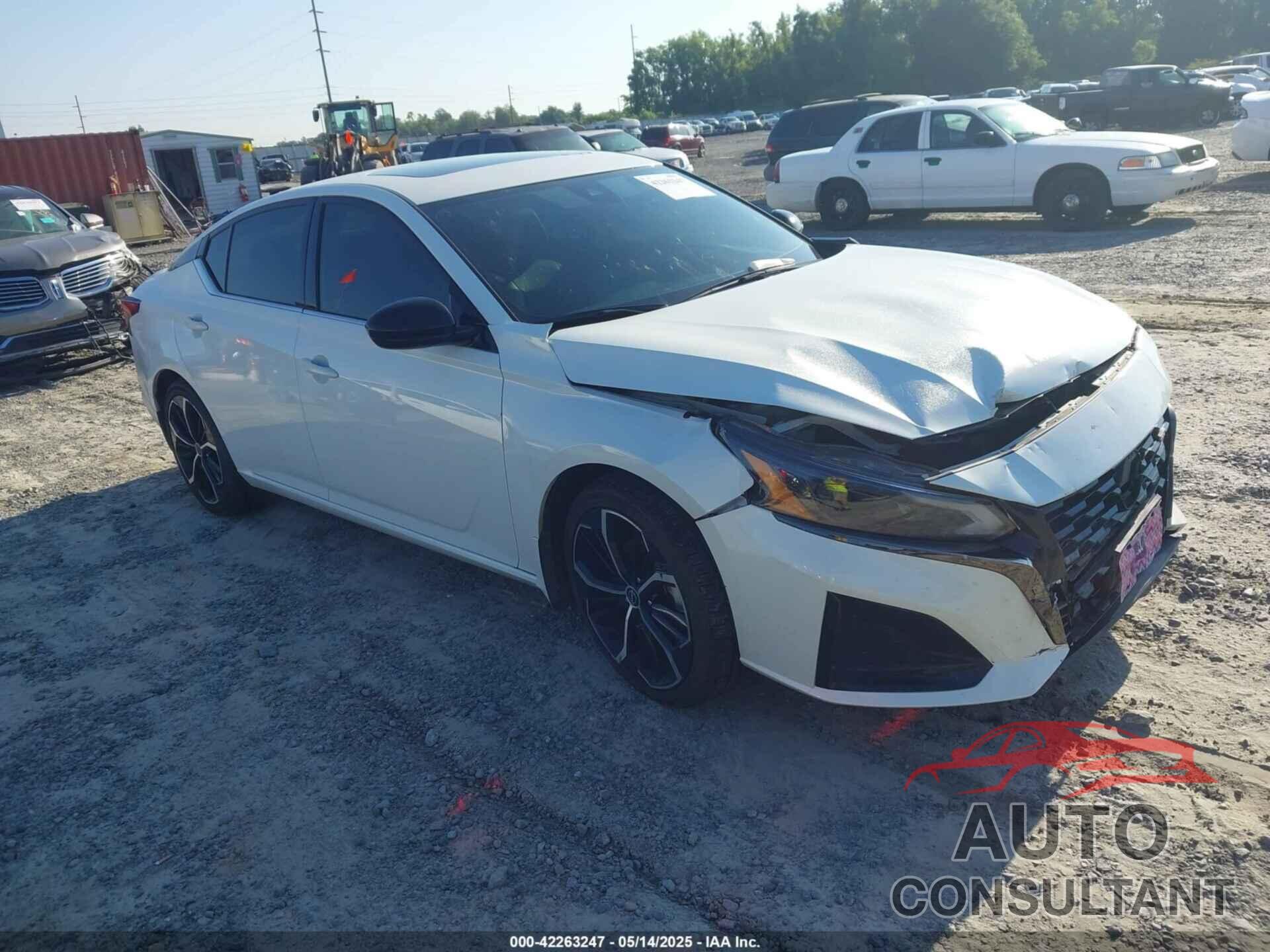 NISSAN ALTIMA 2023 - 1N4BL4CV5PN333957