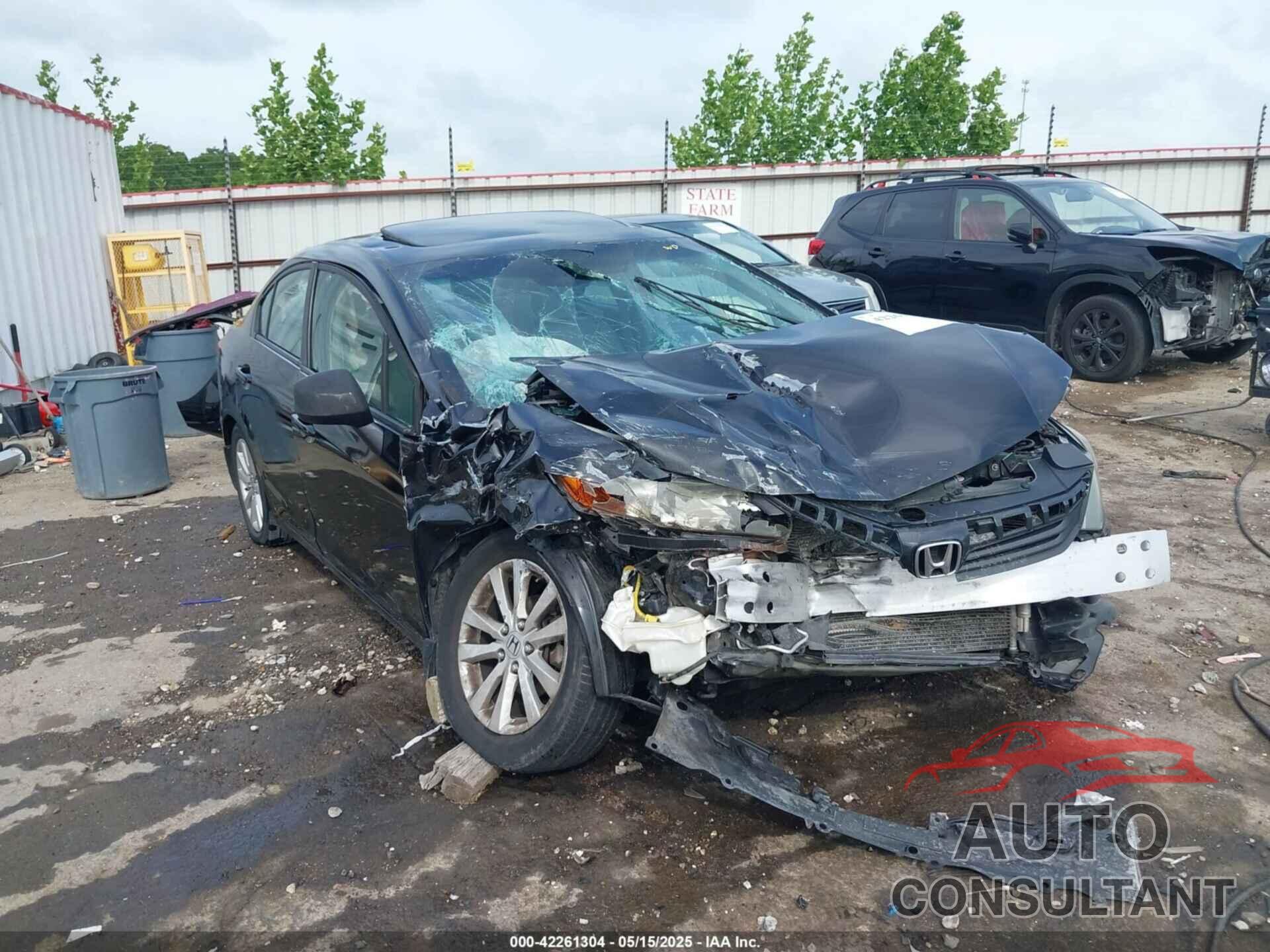 HONDA CIVIC 2012 - 2HGFB2F93CH505165