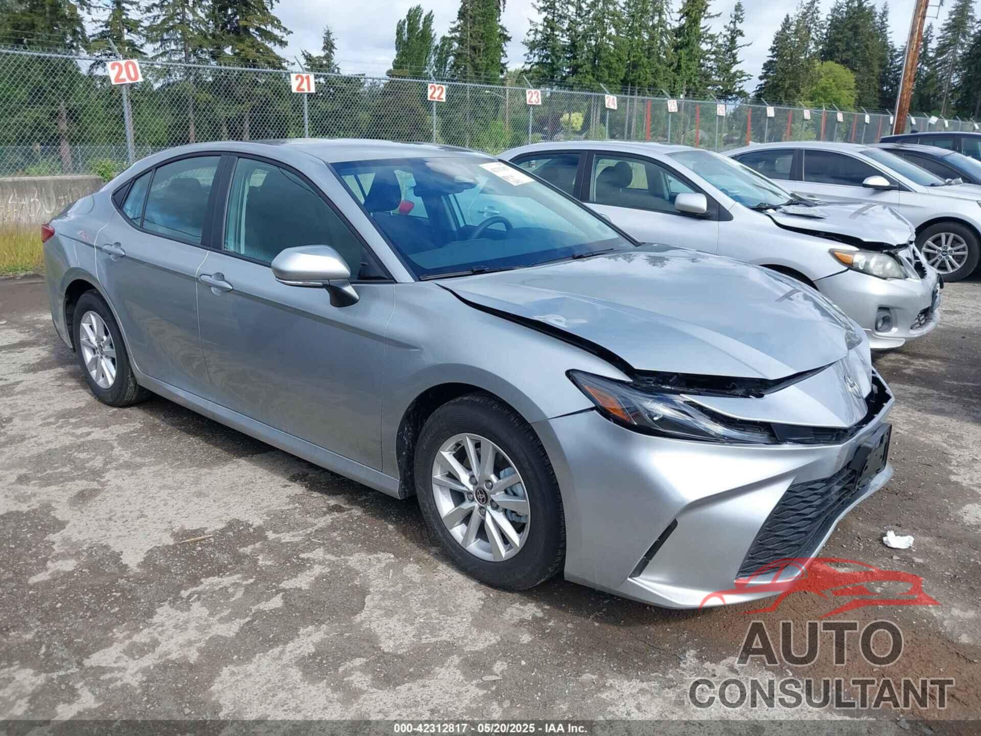 TOYOTA CAMRY 2025 - 4T1DAACK0SU144060