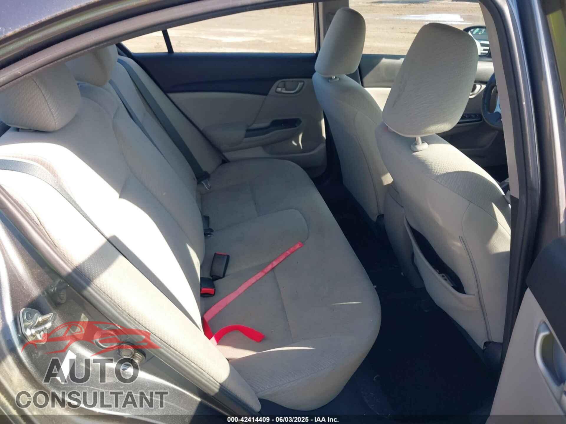 HONDA CIVIC 2013 - 19XFB2F54DE041313