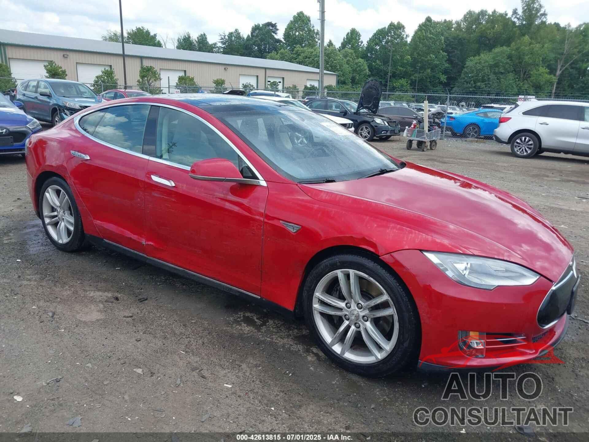 TESLA MODEL S 2015 - 5YJSA1H23FFP77574
