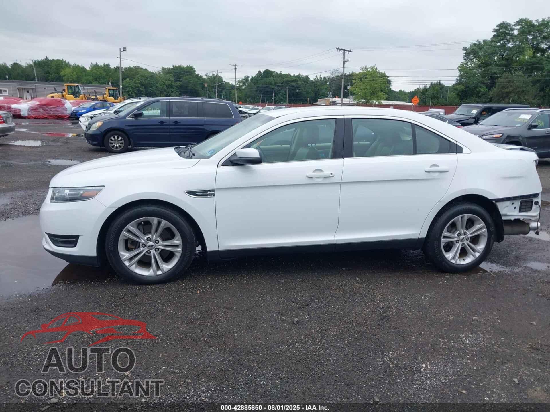 FORD TAURUS 2016 - 1FAHP2E89GG121478
