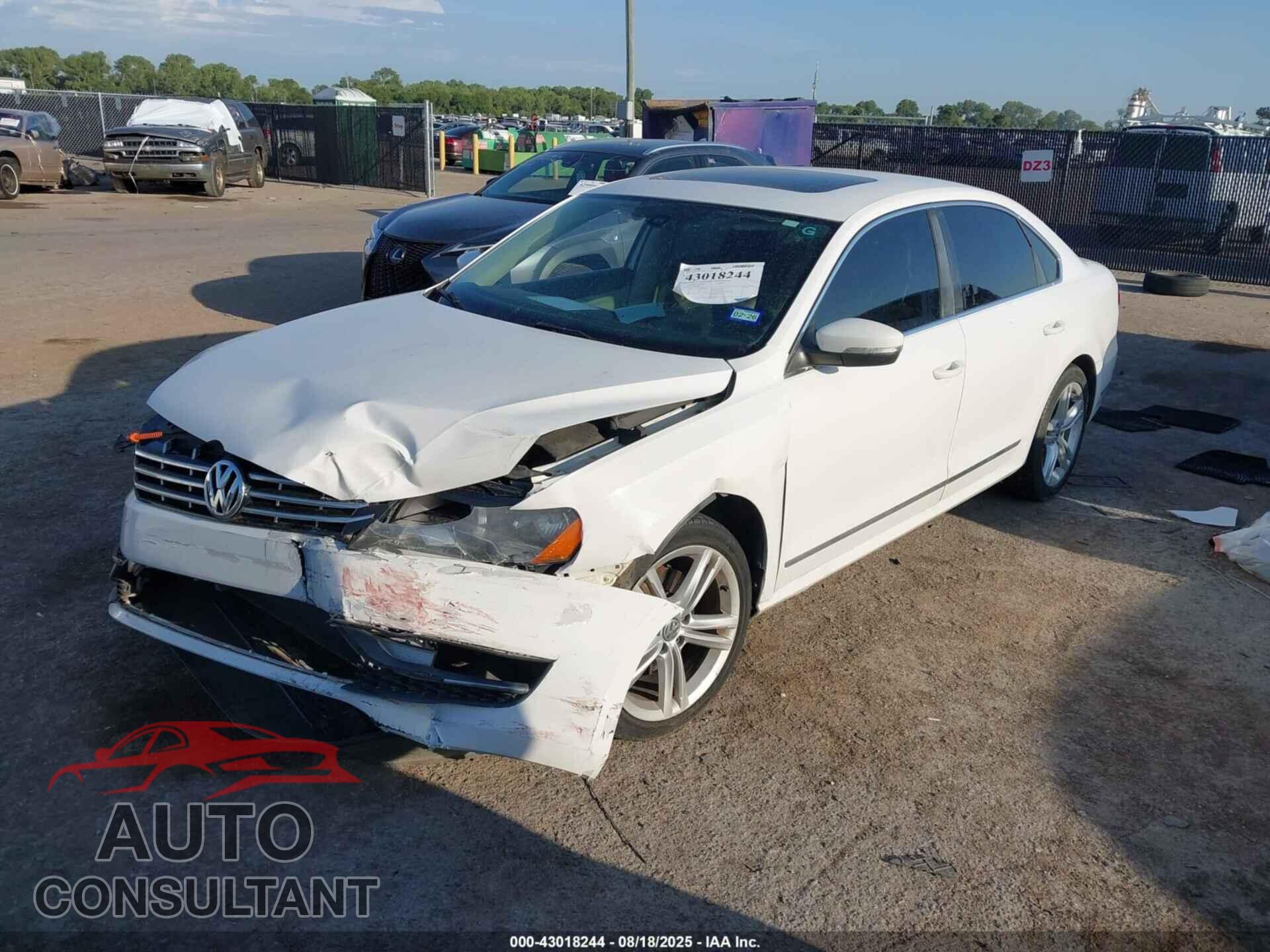 VOLKSWAGEN PASSAT 2013 - 1VWCM7A31DC069901