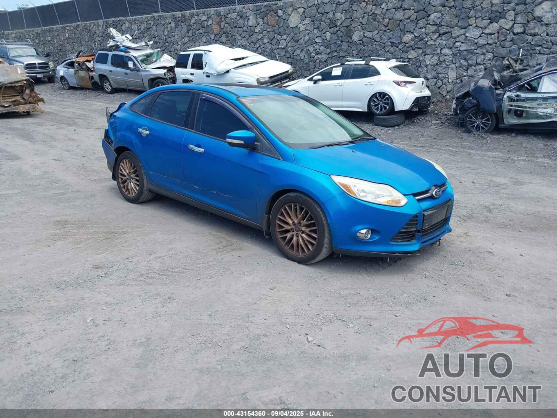 FORD FOCUS 2012 - 1FAHP3H26CL400806