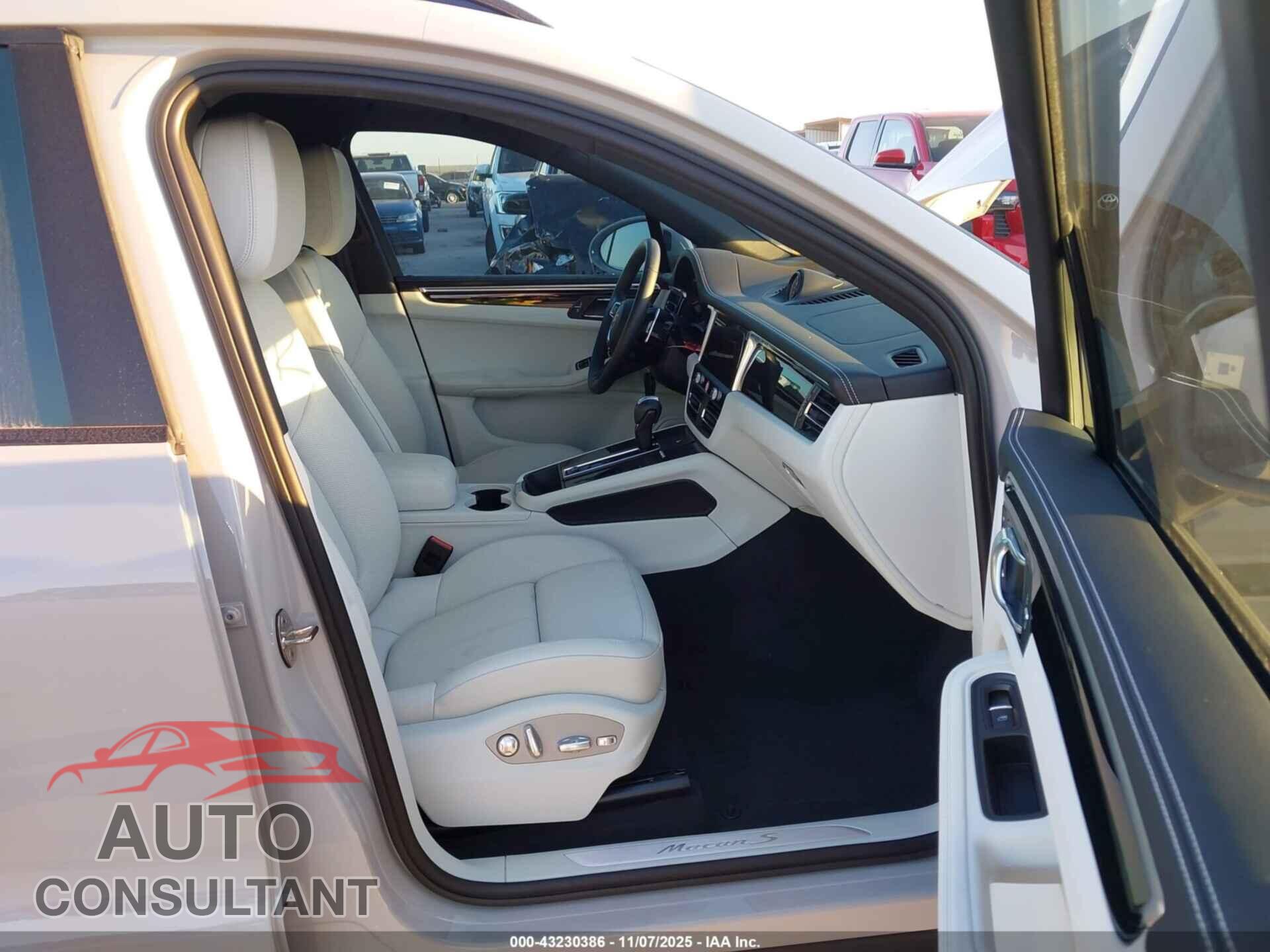 PORSCHE MACAN 2023 - WP1AG2A59PLB39783