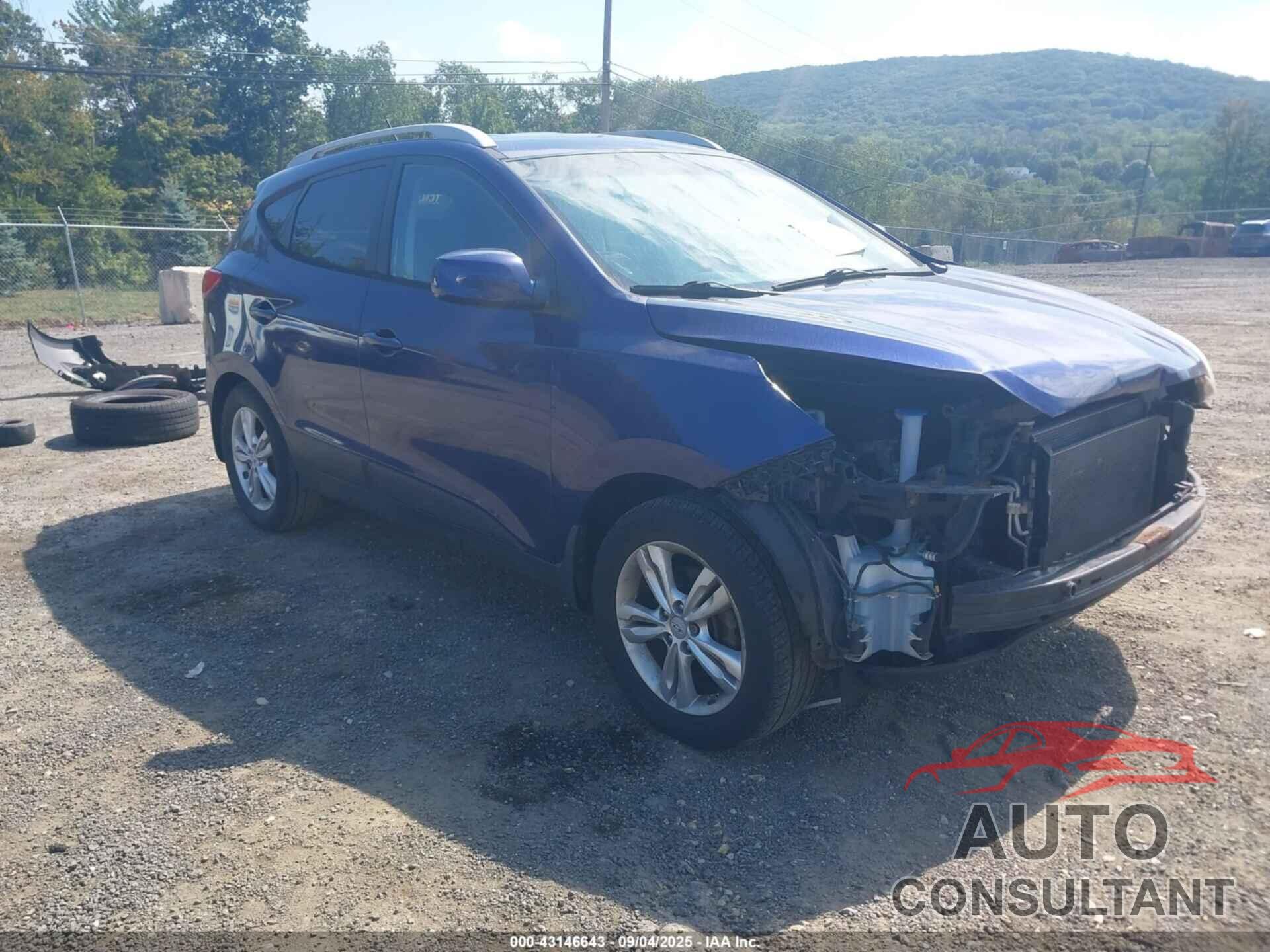 HYUNDAI TUCSON 2011 - KM8JUCAC2BU298500