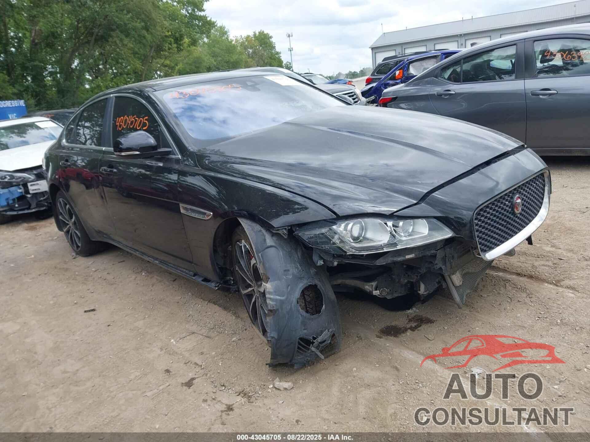 JAGUAR XF 2017 - SAJBS4BV3HCY26565
