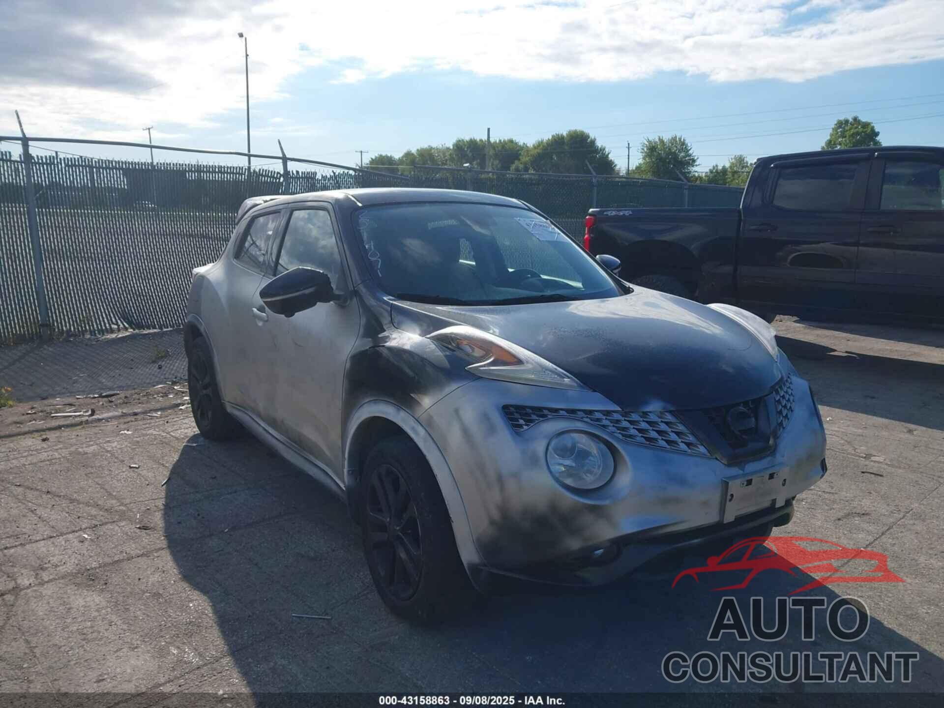 NISSAN JUKE 2015 - JN8AF5MV7FT550183