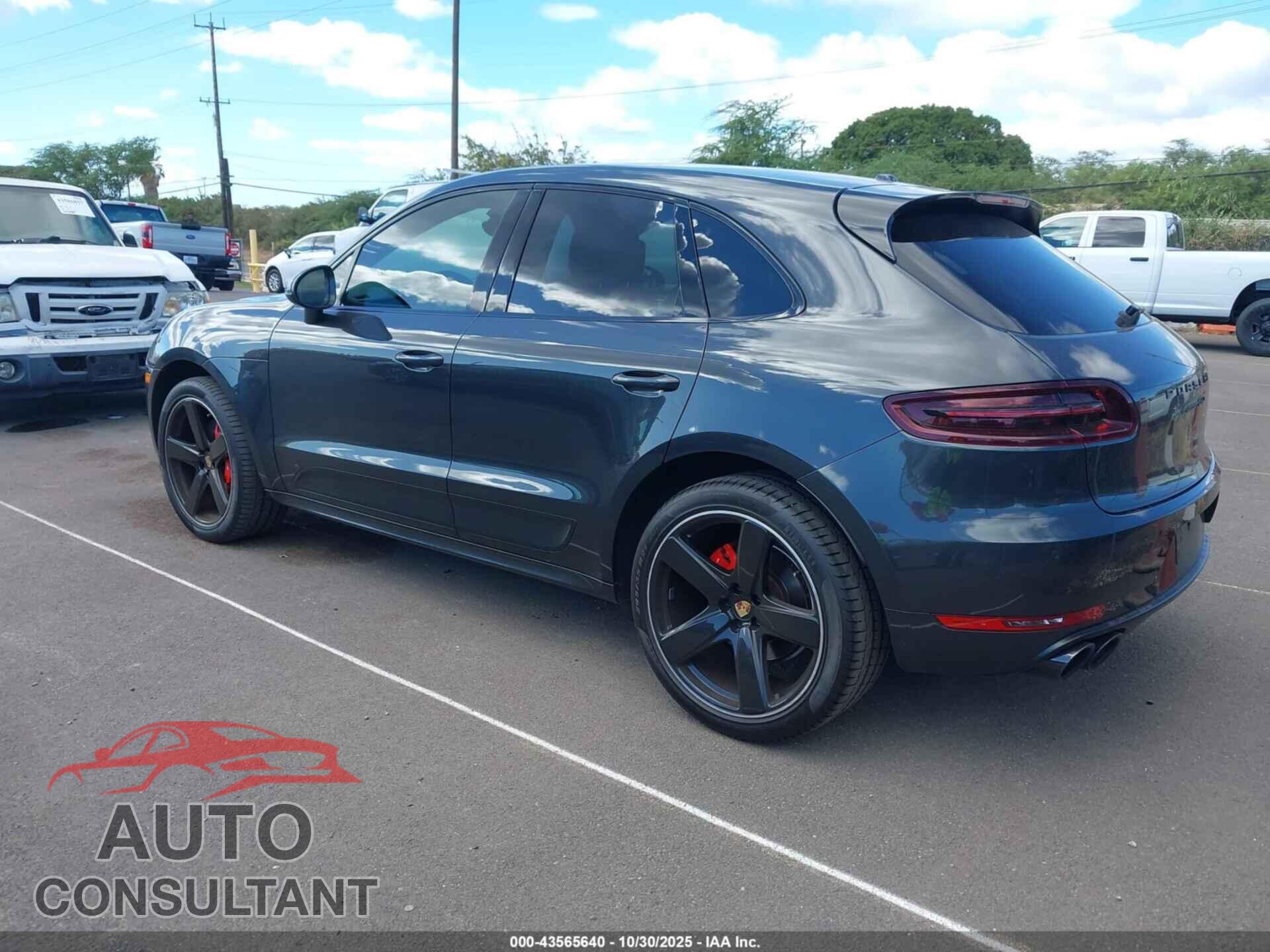 PORSCHE MACAN 2017 - WP1AG2A58HLB55183