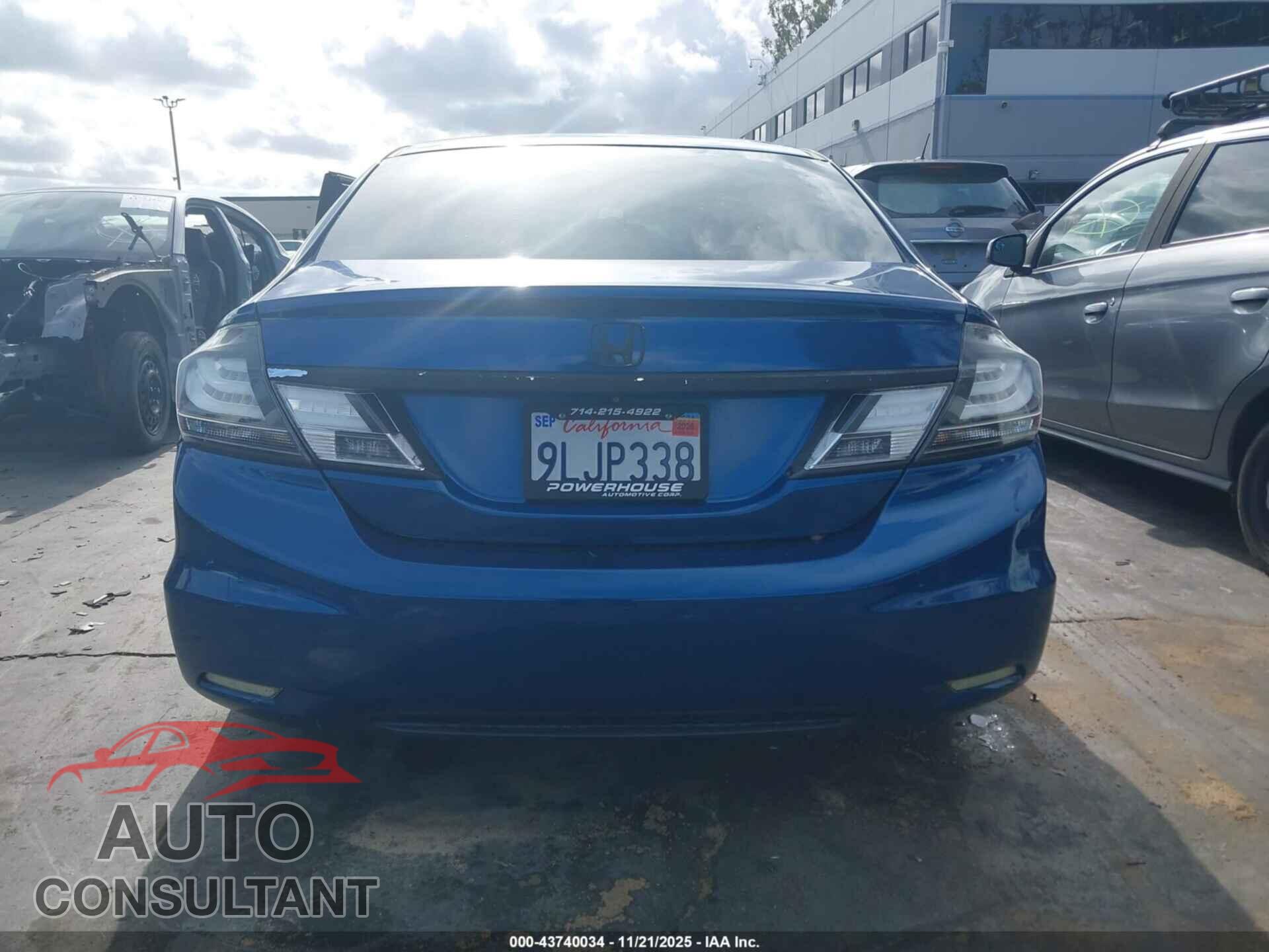 HONDA CIVIC 2015 - 2HGFB2F82FH542932