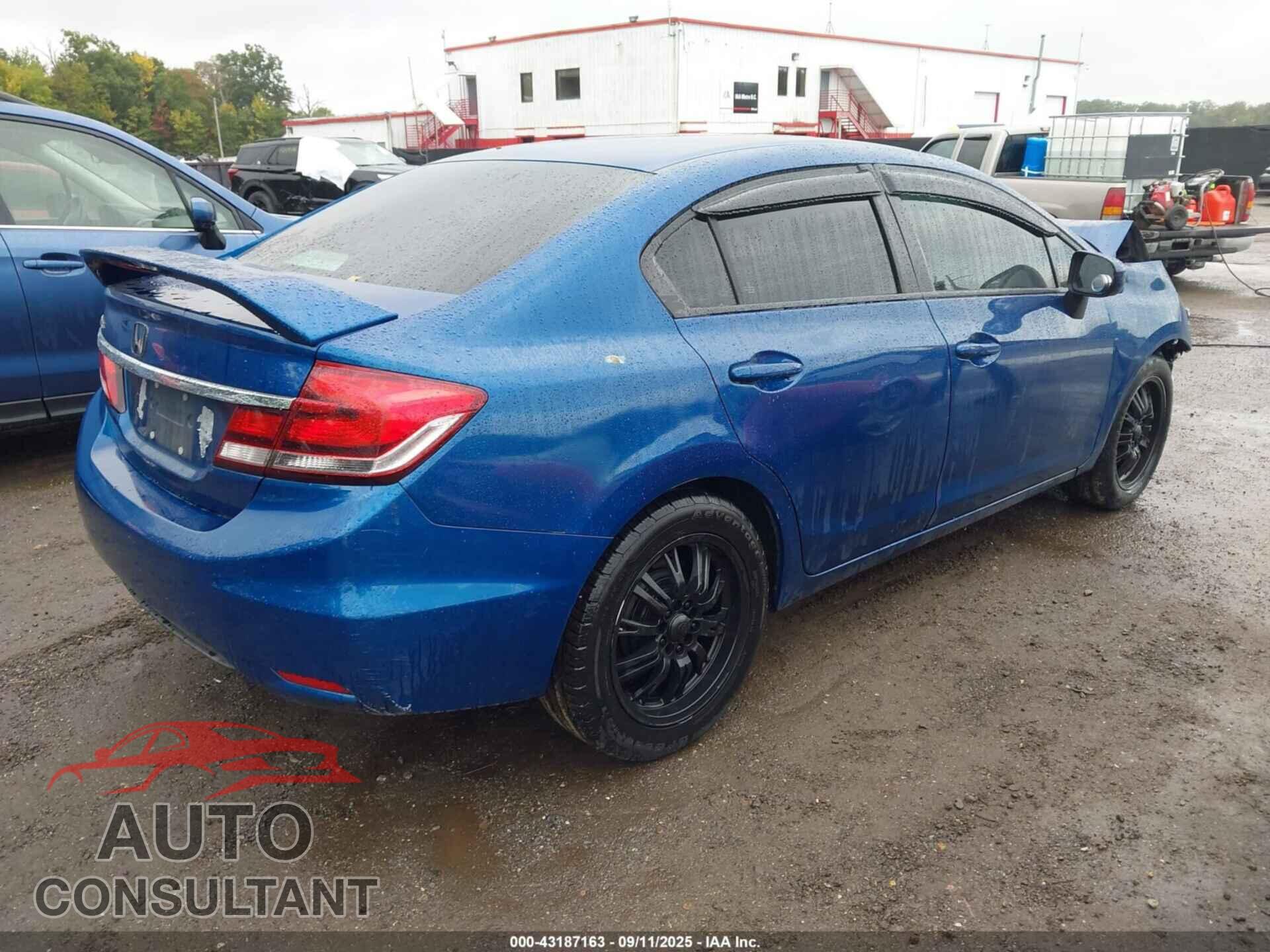 HONDA CIVIC 2014 - 19XFB2F52EE031395