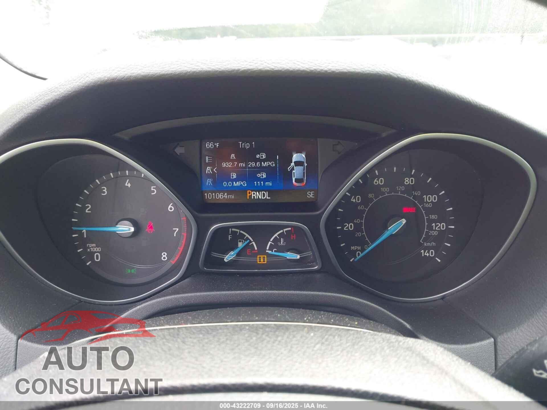 FORD FOCUS 2017 - 1FADP3K25HL215709