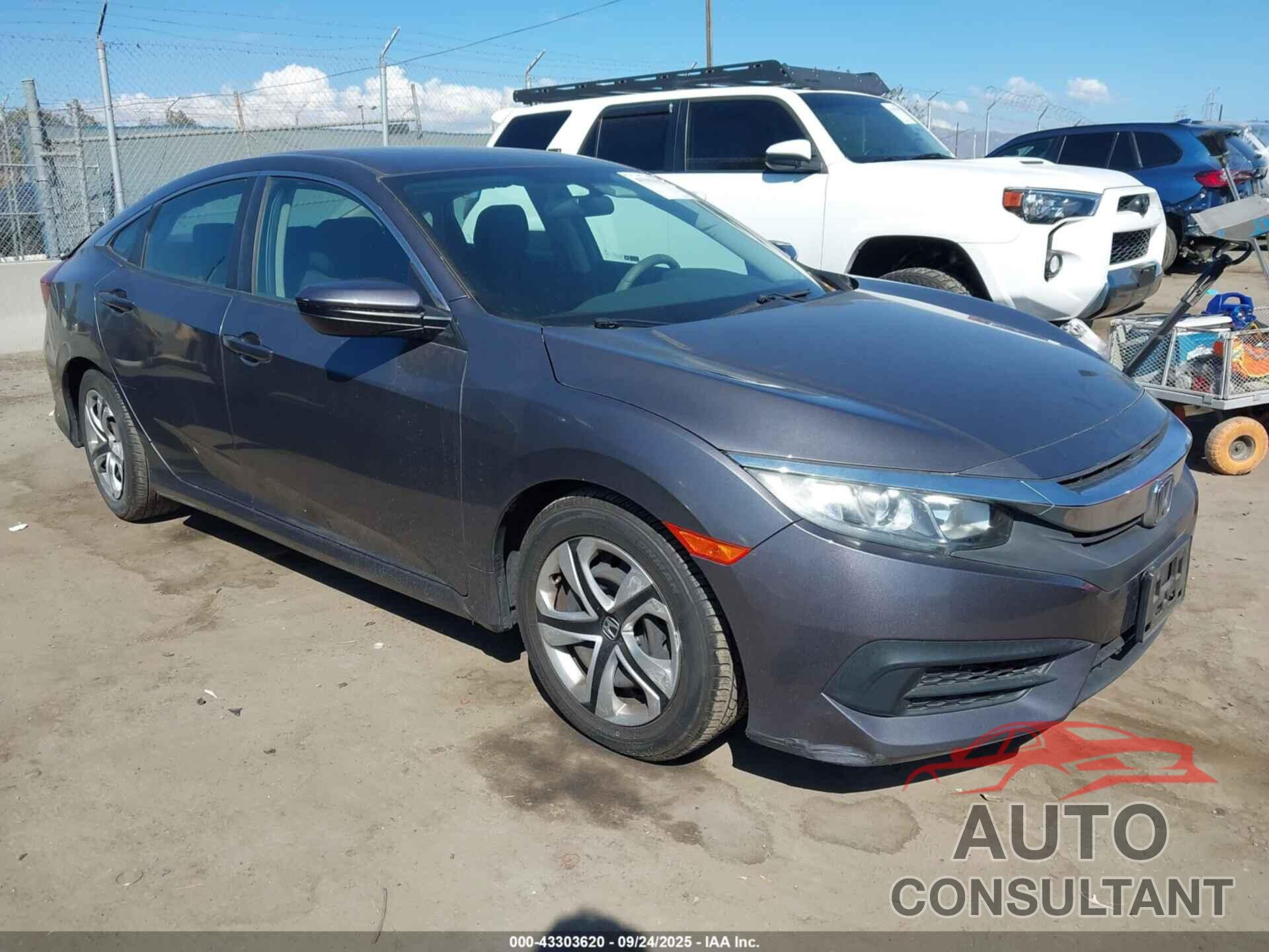 HONDA CIVIC 2018 - 2HGFC2F58JH536046