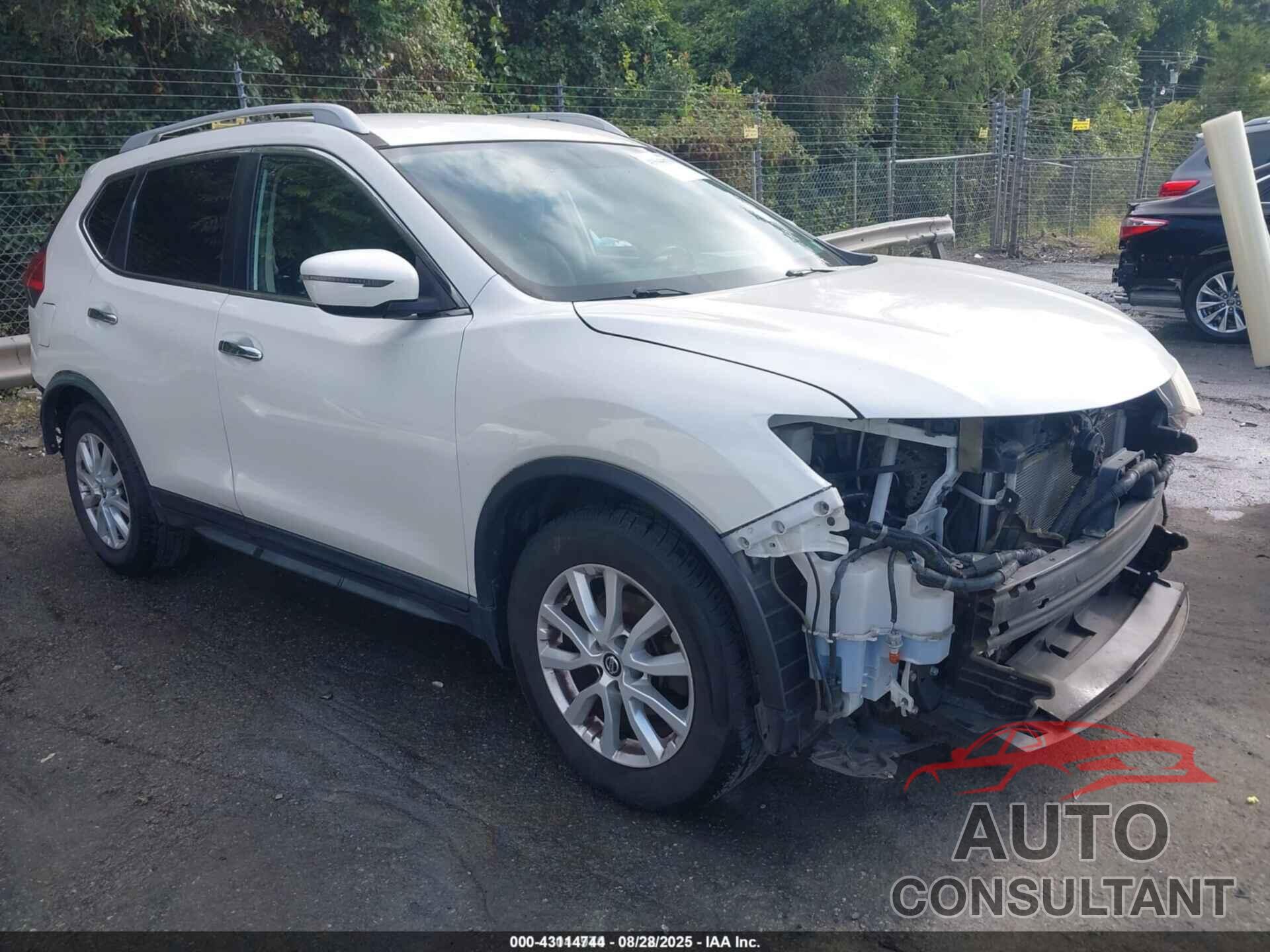 NISSAN ROGUE 2017 - JN8AT2MT7HW130320