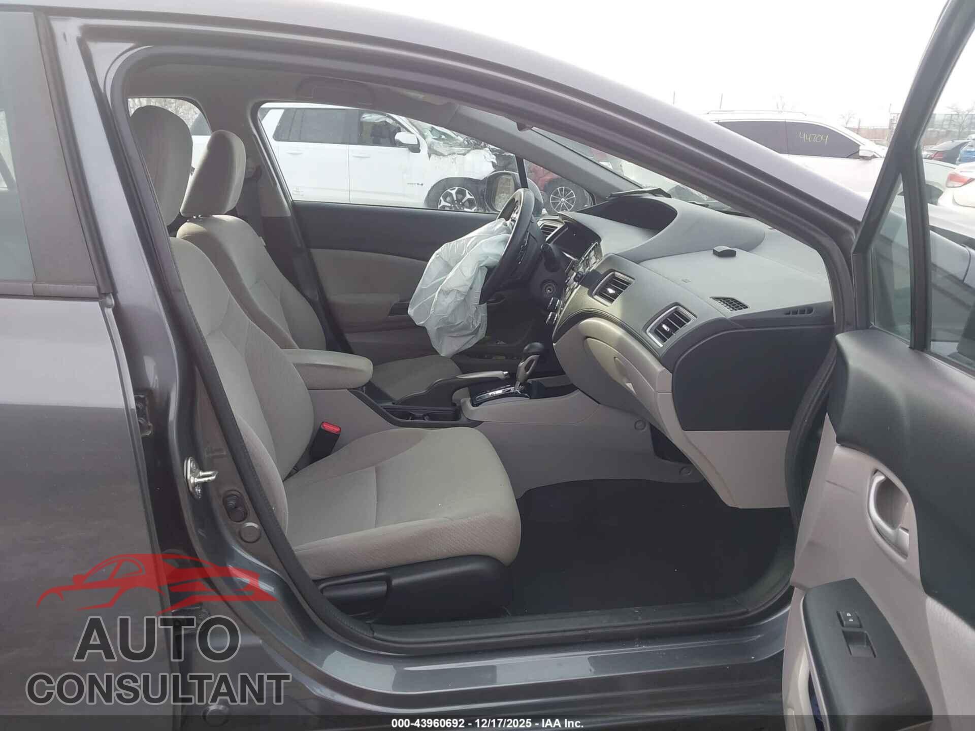 HONDA CIVIC 2013 - 19XFB2F59DE074730