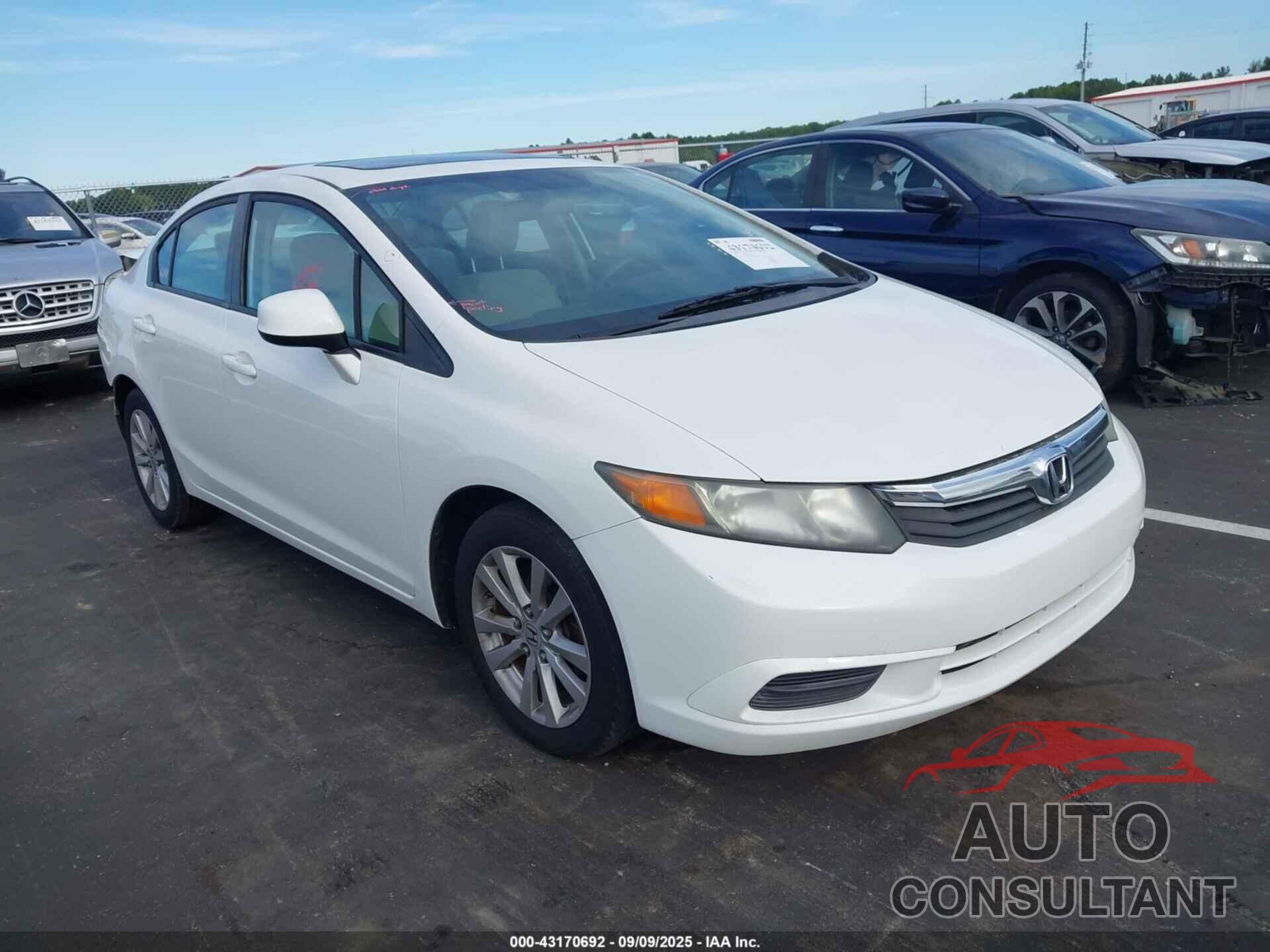 HONDA CIVIC 2012 - 2HGFB2F84CH509281