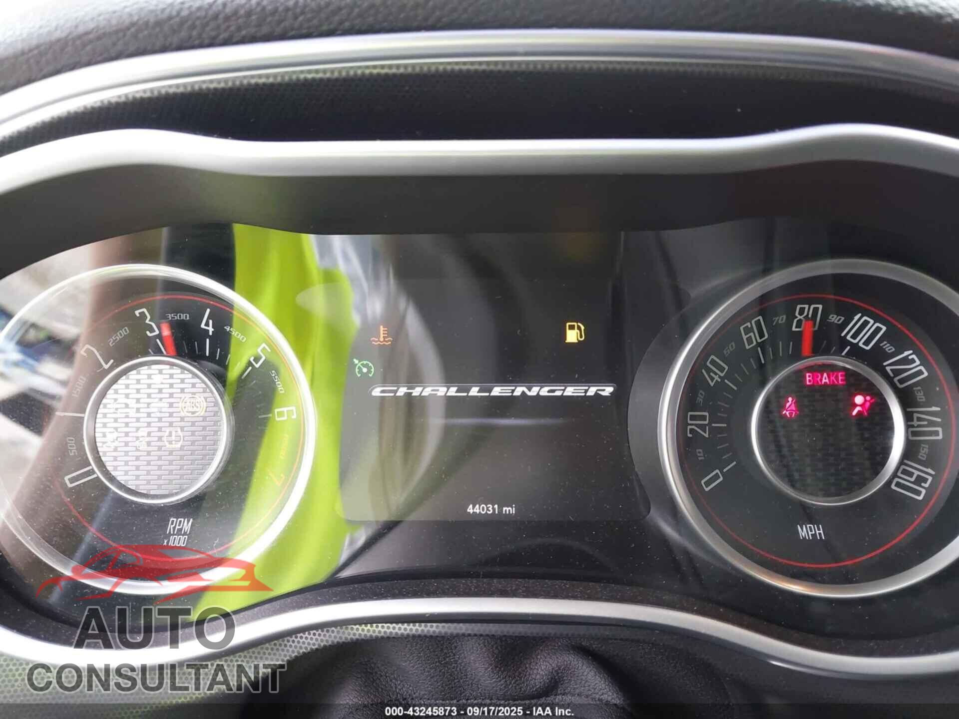 DODGE CHALLENGER 2015 - 2C3CDZBG1FH700442