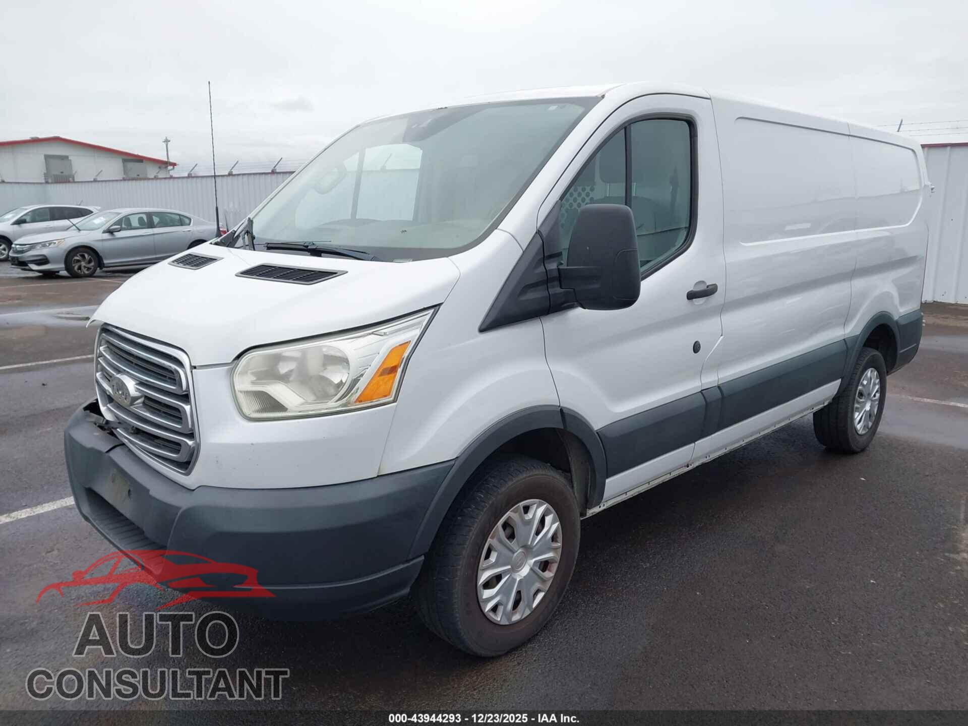 FORD TRANSIT-250 2016 - 1FTYR1ZM2GKB04590
