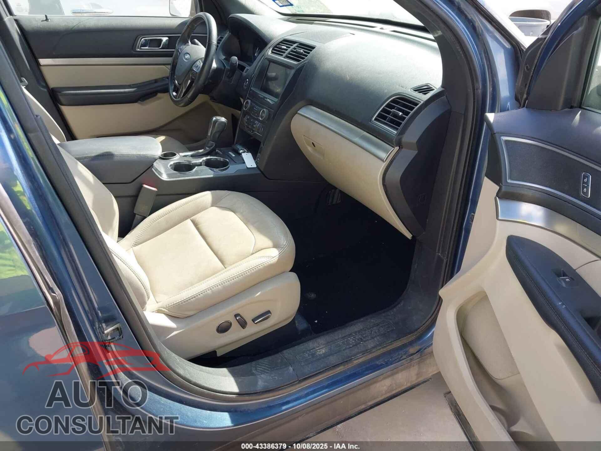 FORD EXPLORER 2018 - 1FM5K7D85JGB08272