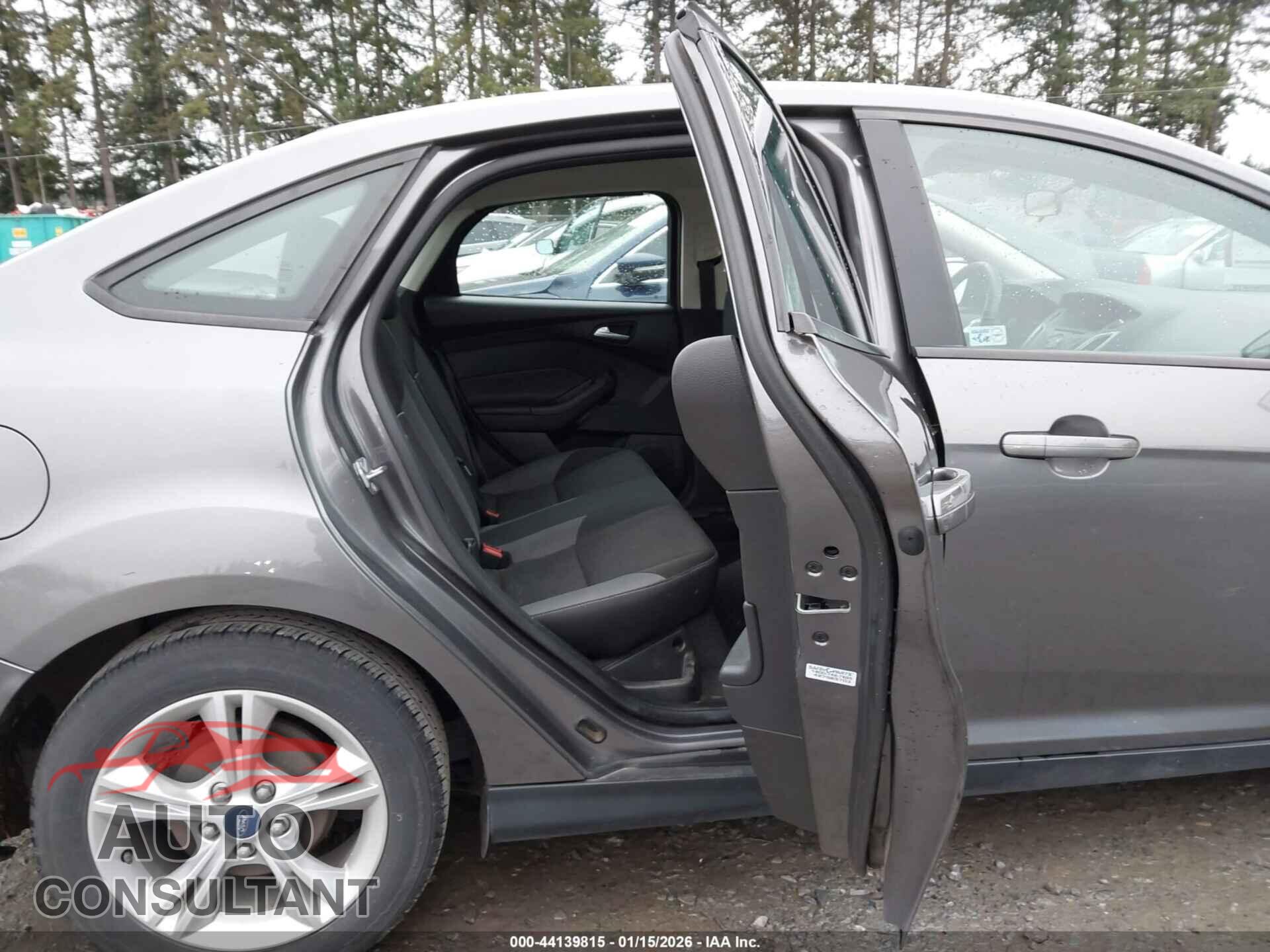 FORD FOCUS 2014 - 1FADP3F2XEL391872