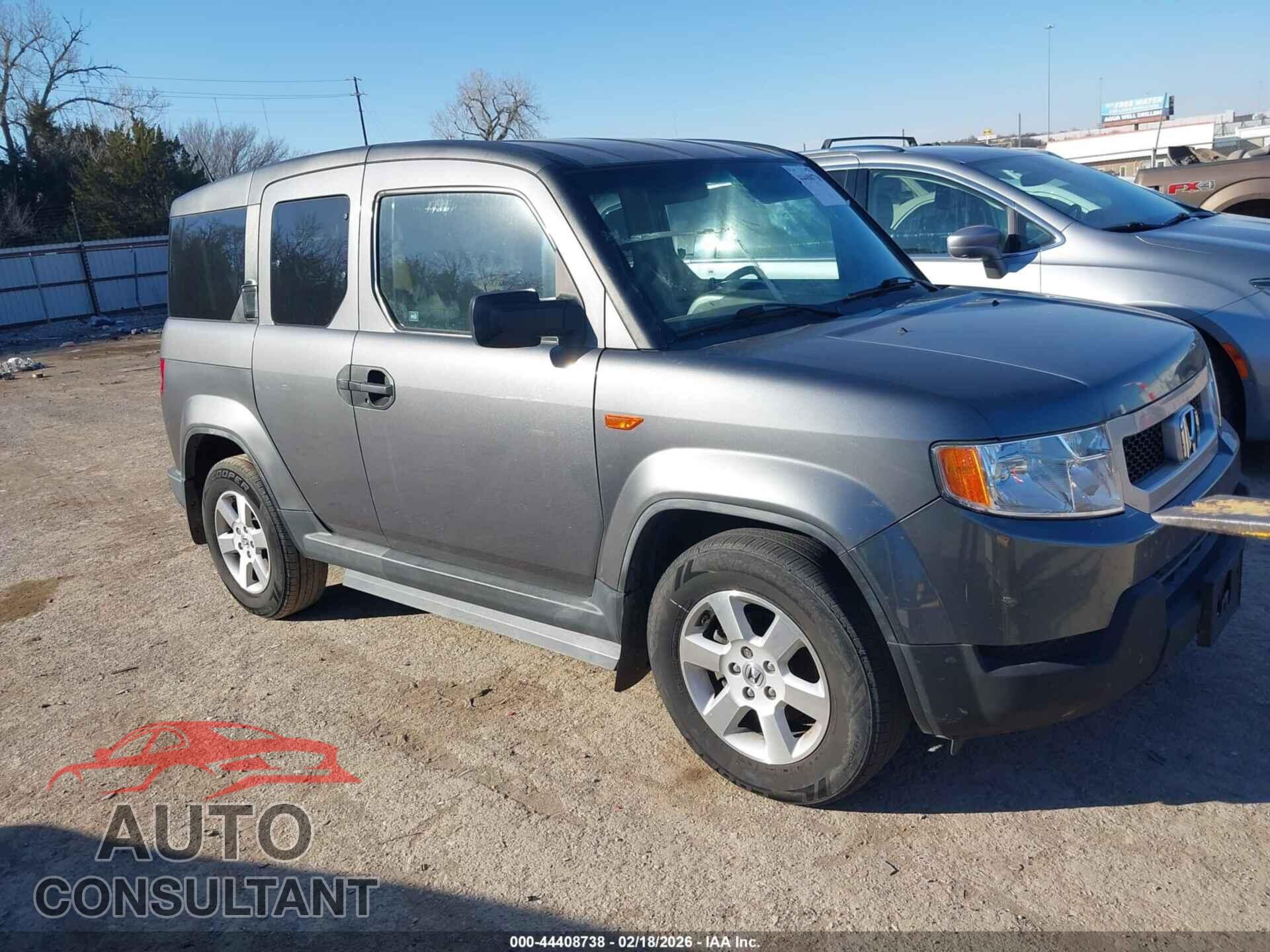 HONDA ELEMENT 2011 - 5J6YH1H73BL000329
