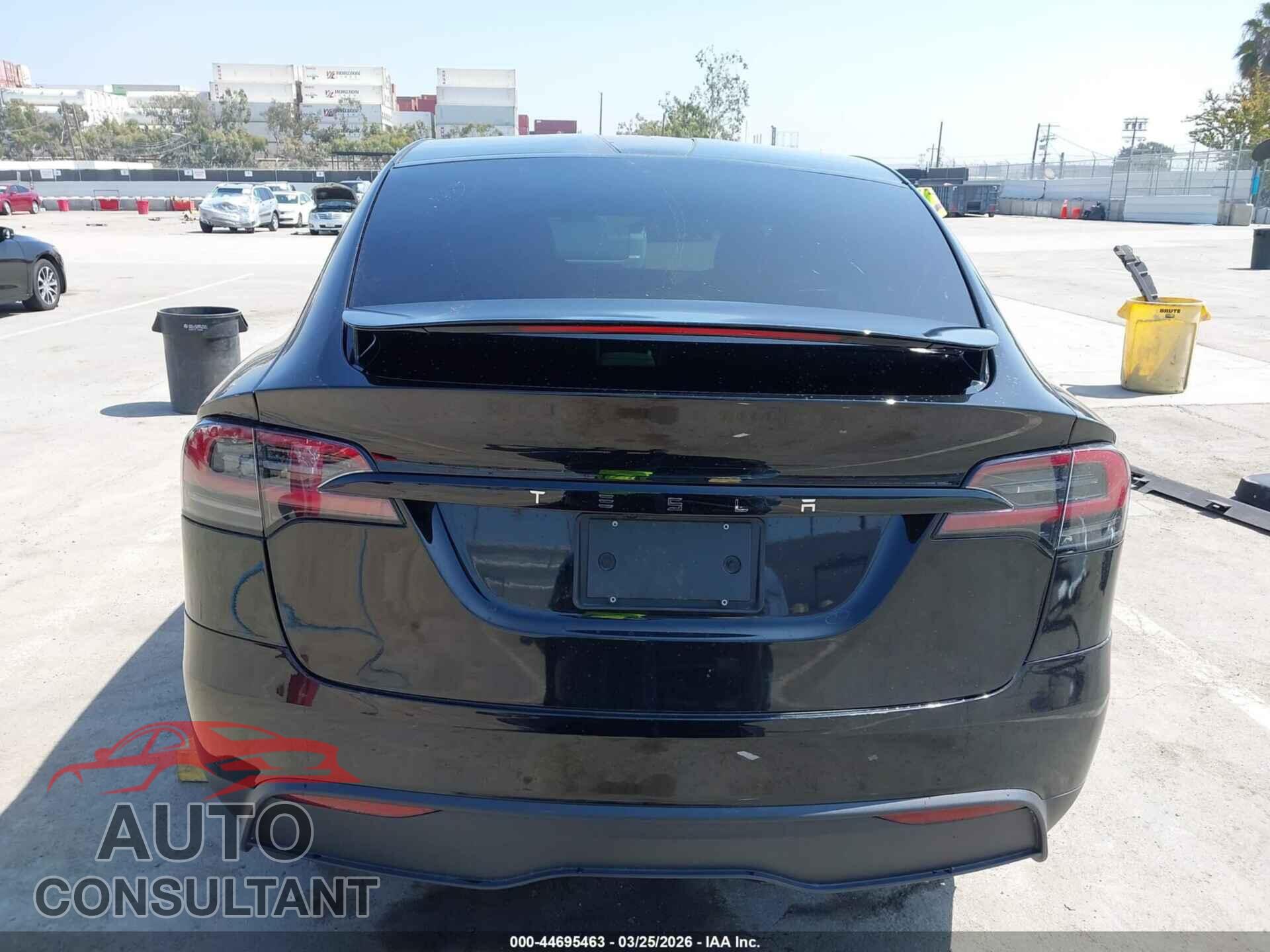 TESLA MODEL X 2023 - 7SAXCBE67PF414034