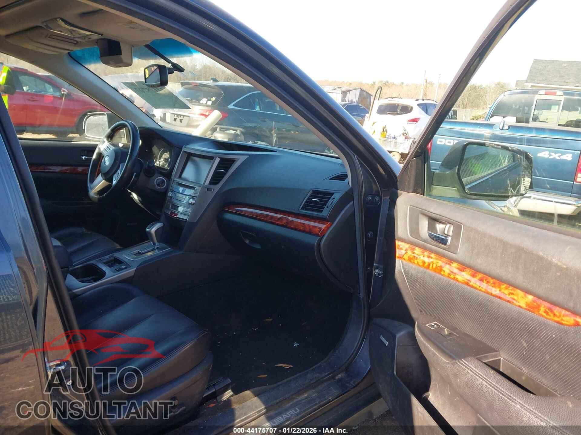 SUBARU OUTBACK 2011 - 4S4BRBLC2B3443263