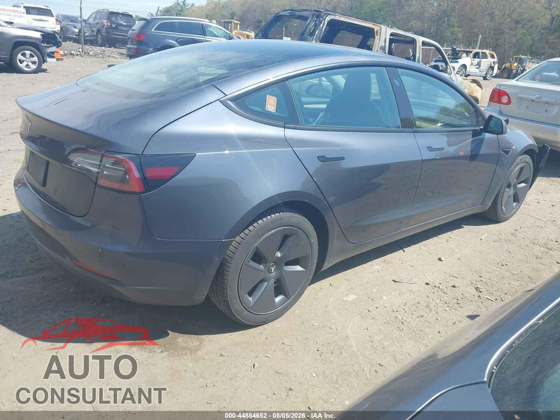TESLA MODEL 3 2022 - 5YJ3E1EA9NF231803