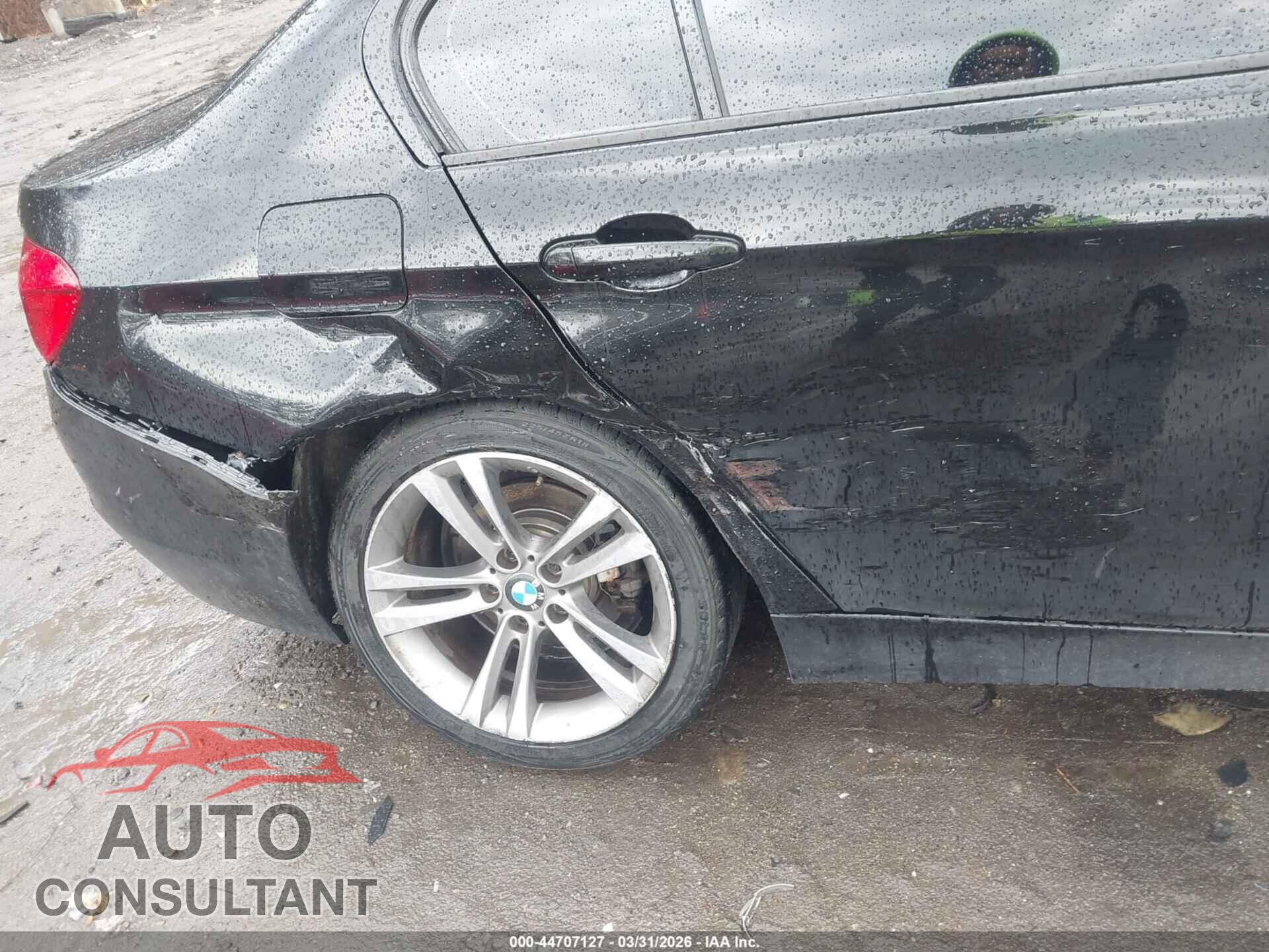 BMW 320I 2016 - WBA8E5G52GNU21957