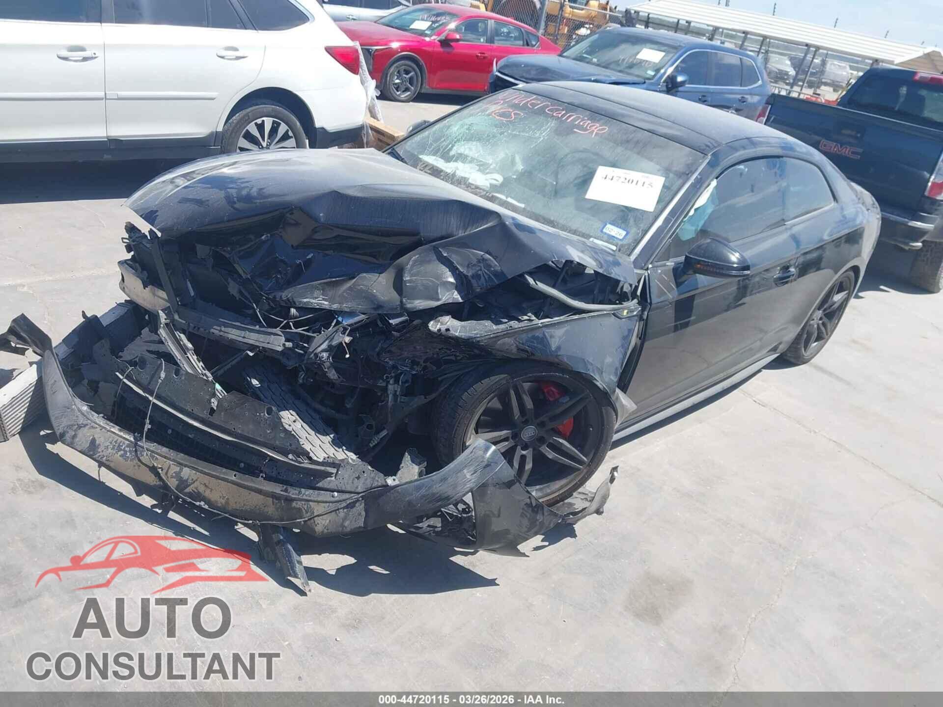 AUDI A5 2019 - WAUTNAF55KA035229